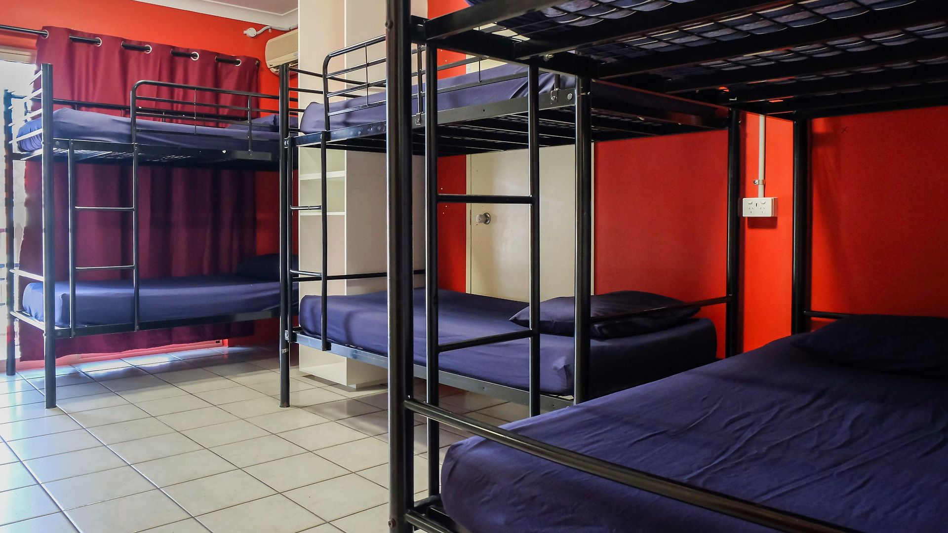 Hotel Brisbane Backpackers Resort - Hostel