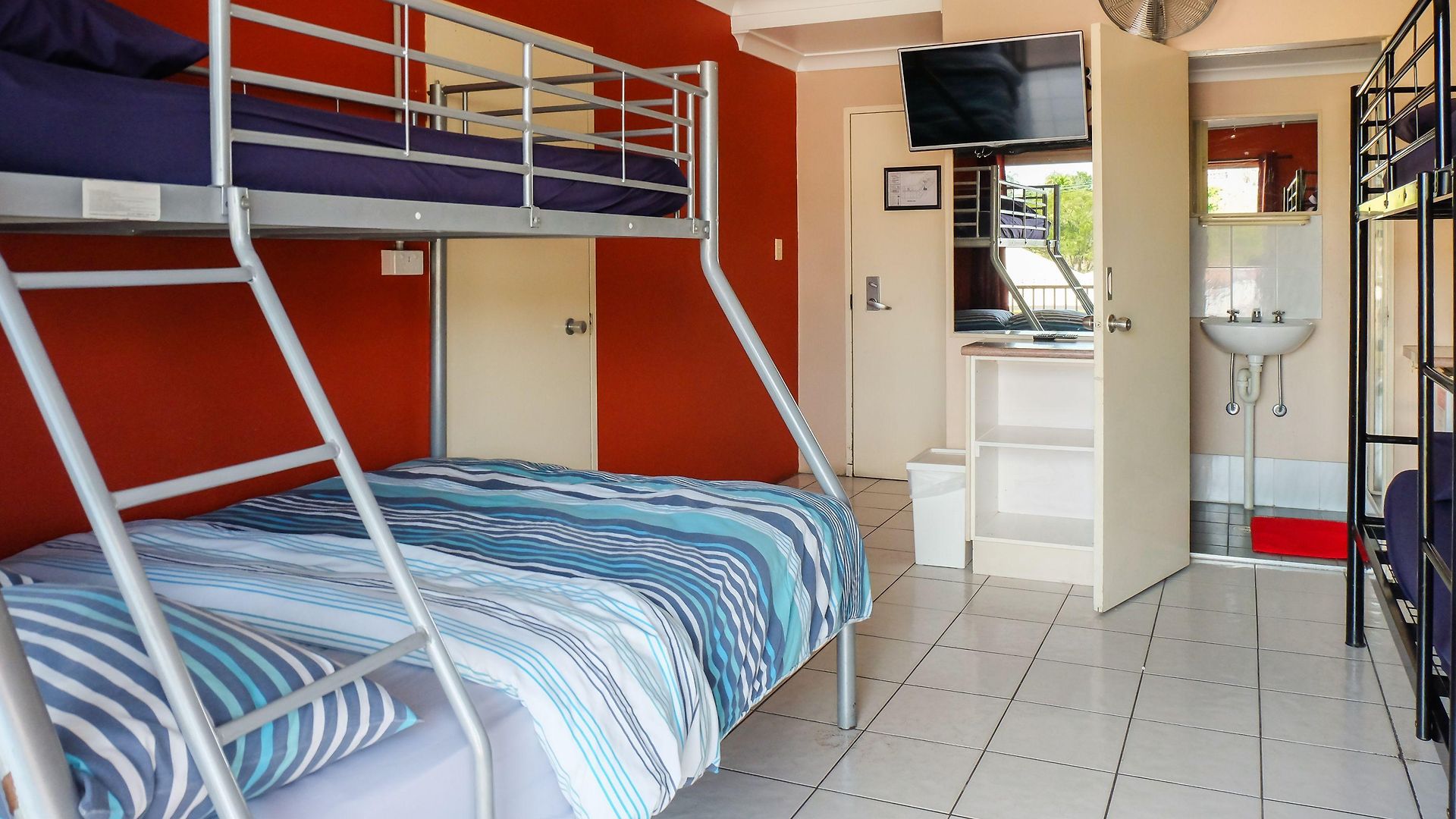 Brisbane Backpackers Resort - Hostel 2*