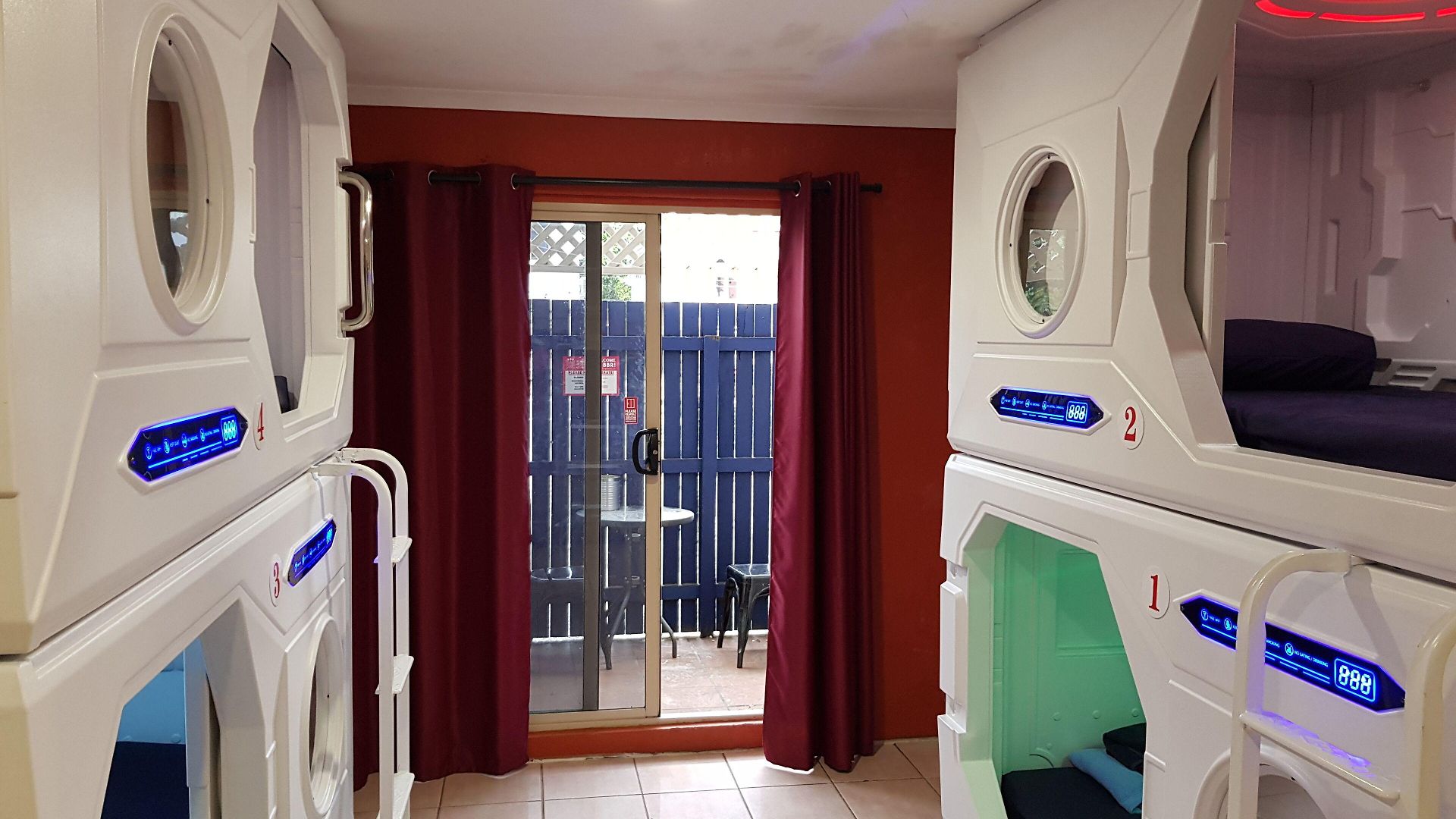 Brisbane Backpackers Resort - Hostel Hotel