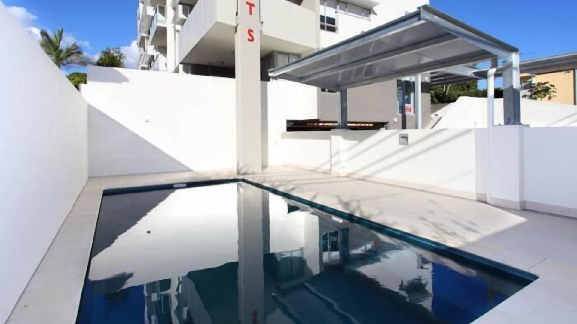 Pa Aparthotel 5*