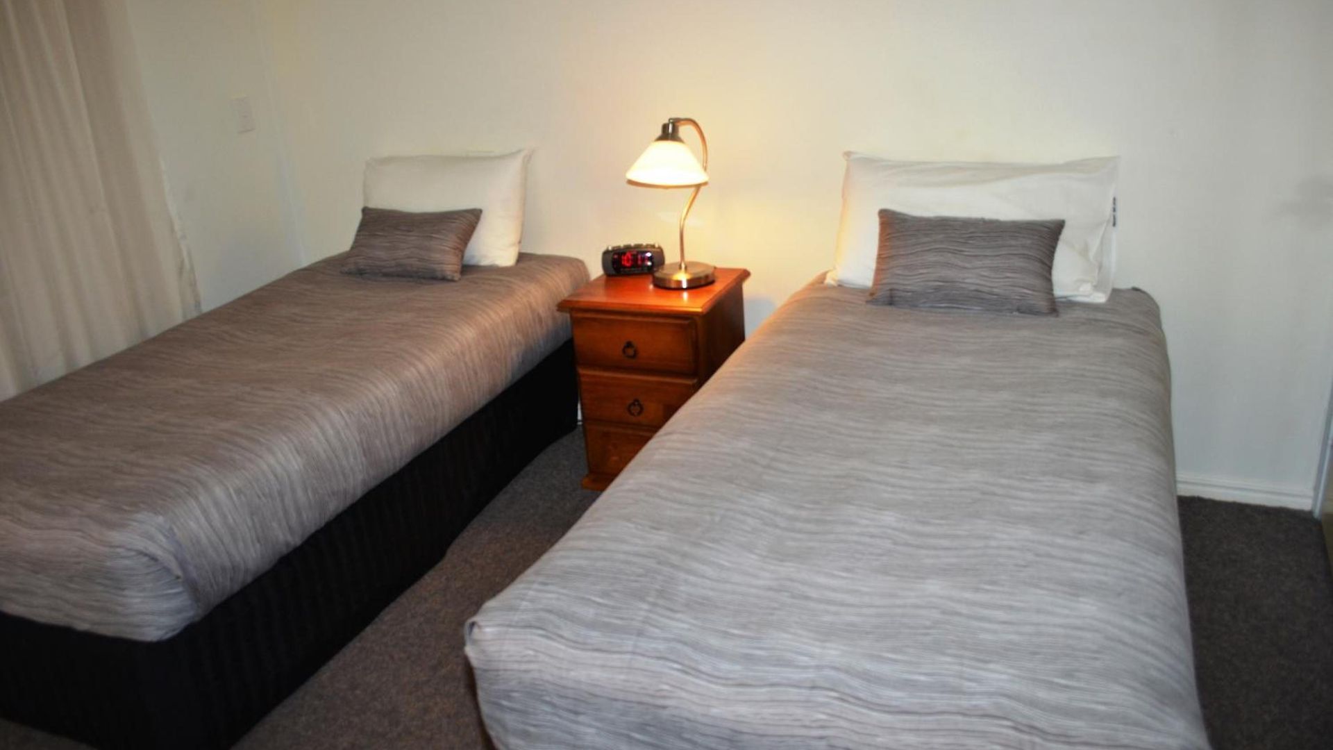 Redland Bay Motel 3*