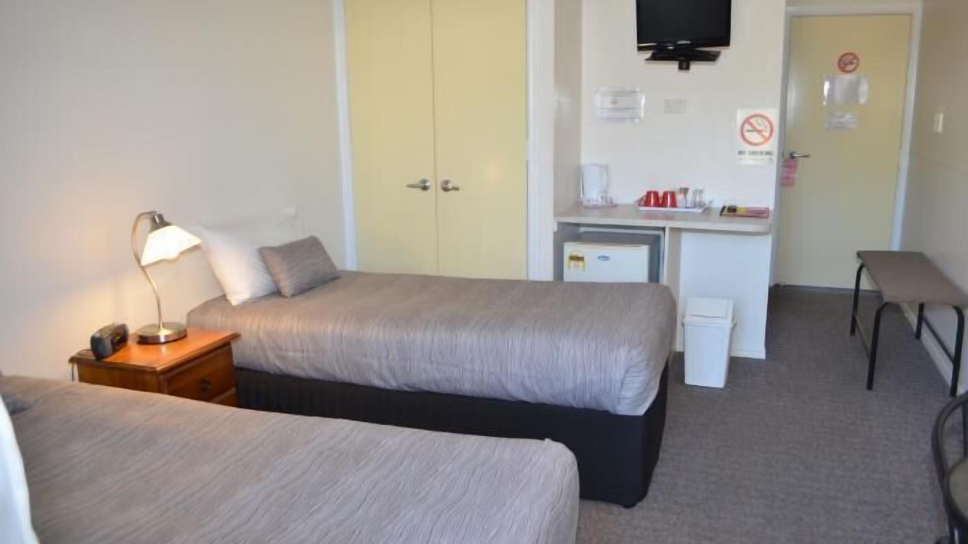 Redland Bay Motel