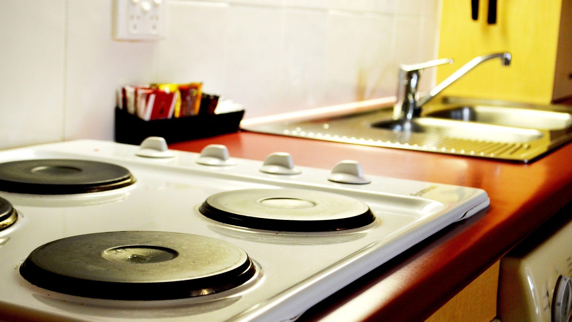 Spring Hill Mews Aparthotel 4*