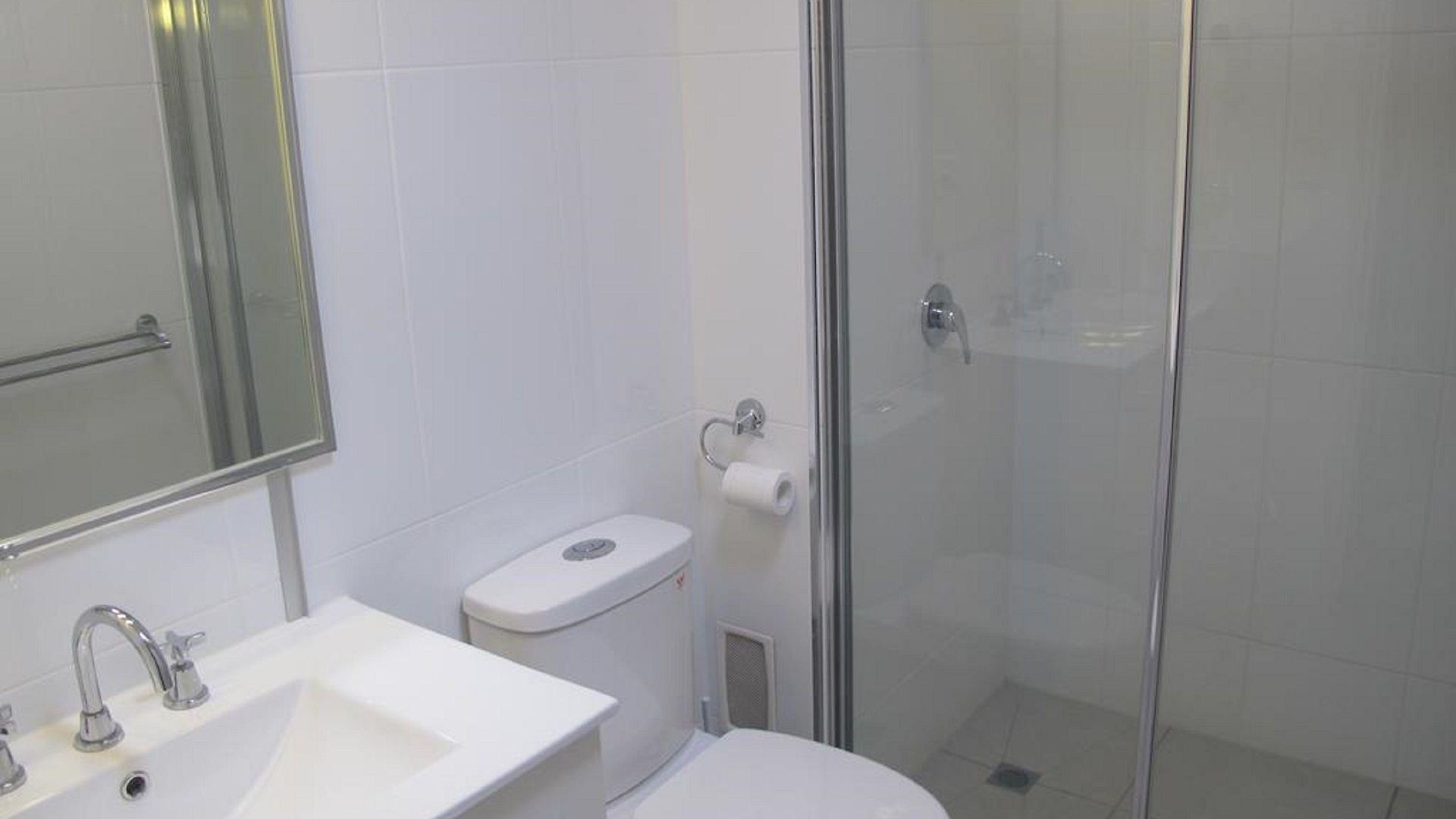 Spring Hill Mews Aparthotel 4*