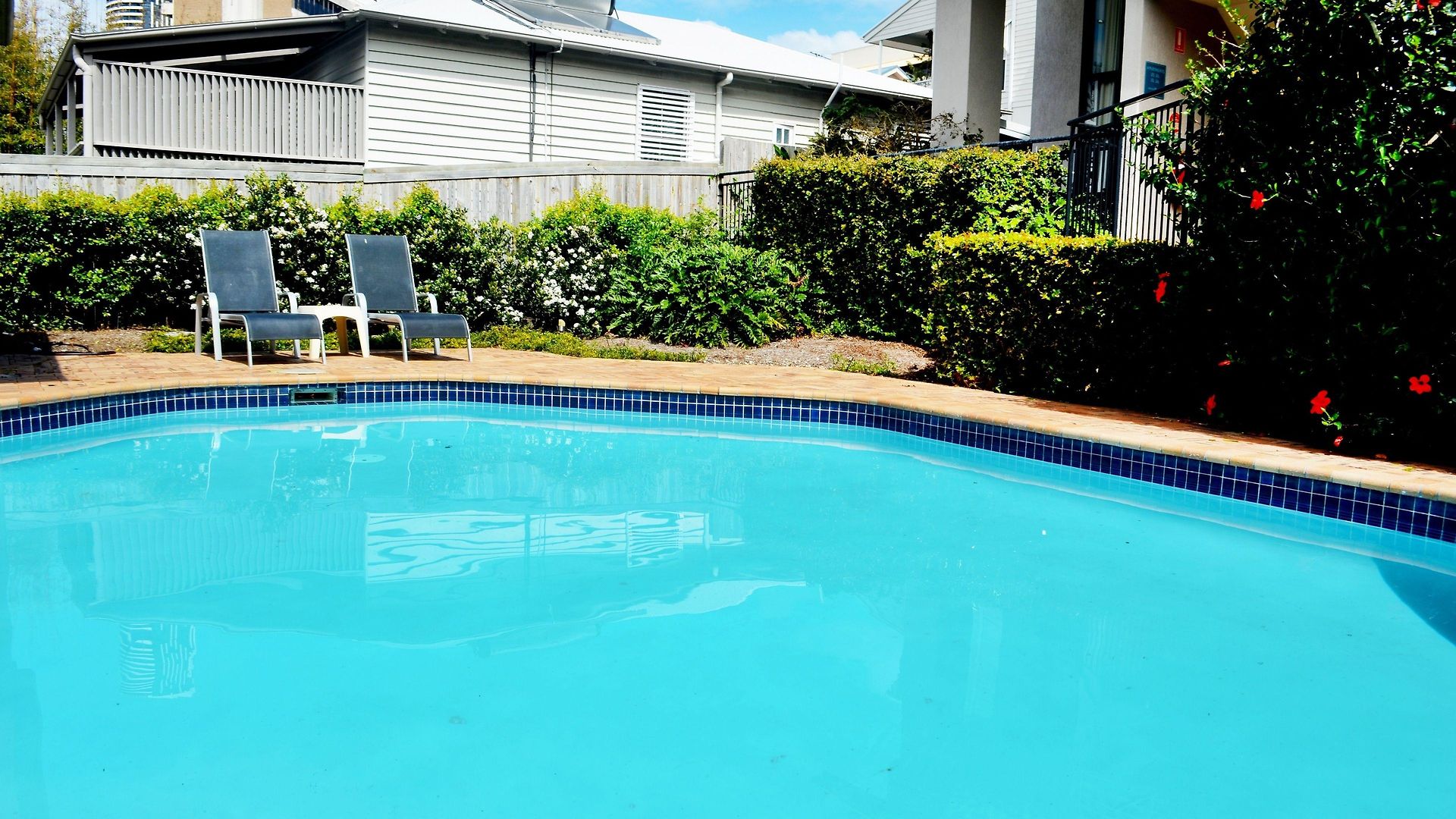 Spring Hill Mews Aparthotel 4*