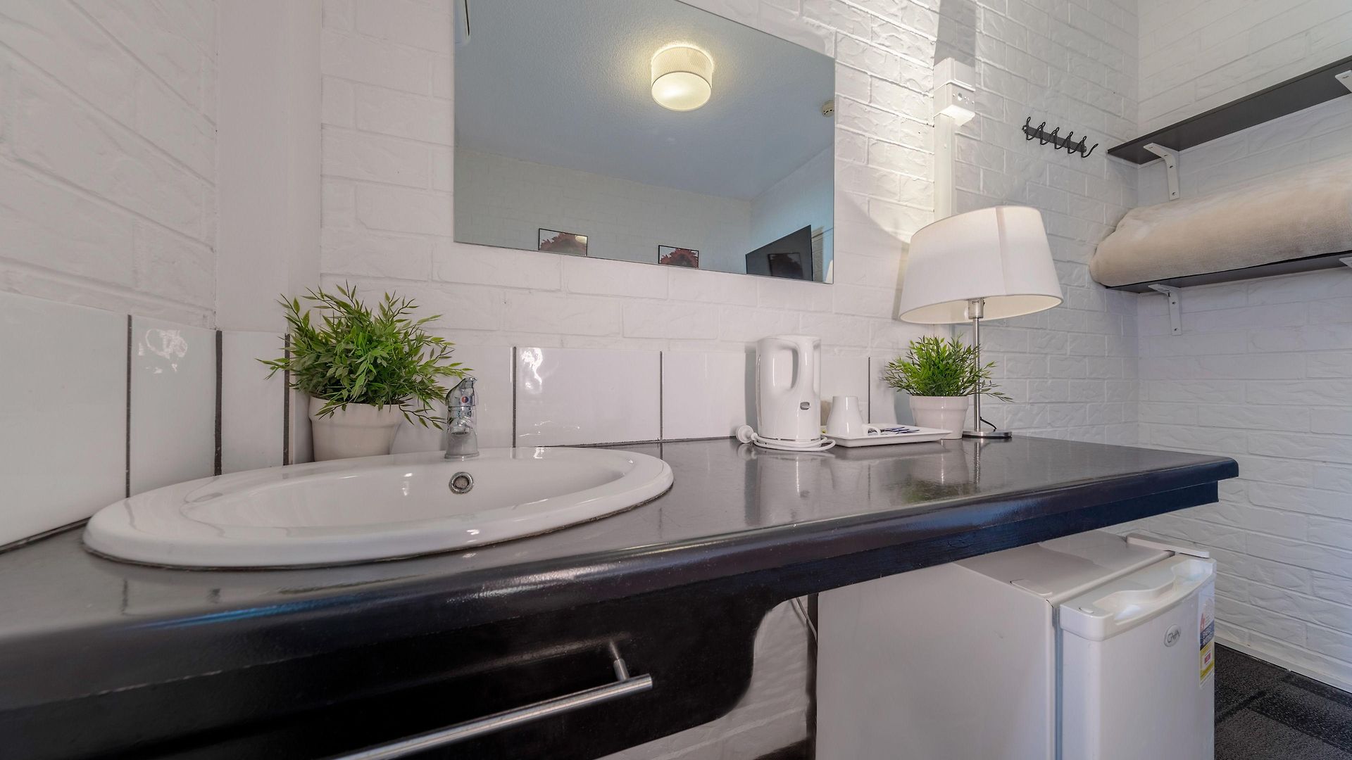 Ascot Budget & Residences Motel 4*