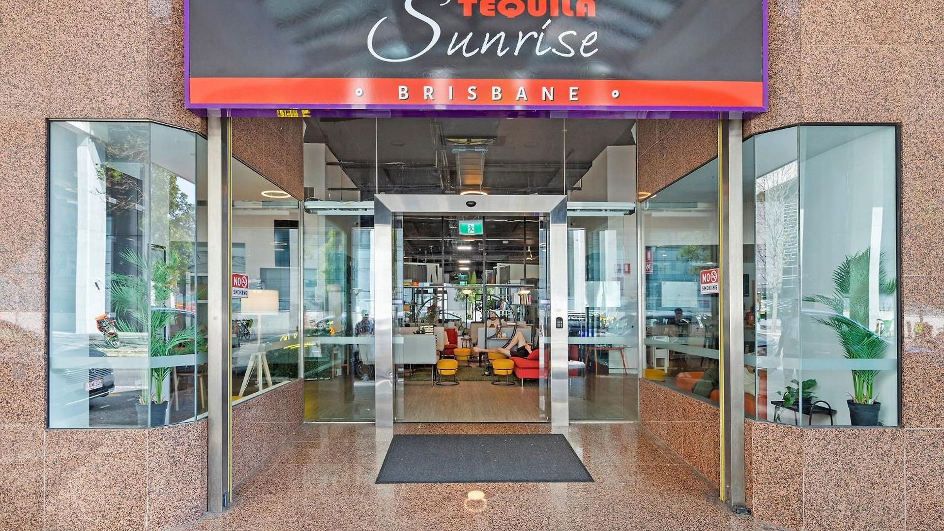 Tequila Sunrise Podstel * Brisbane