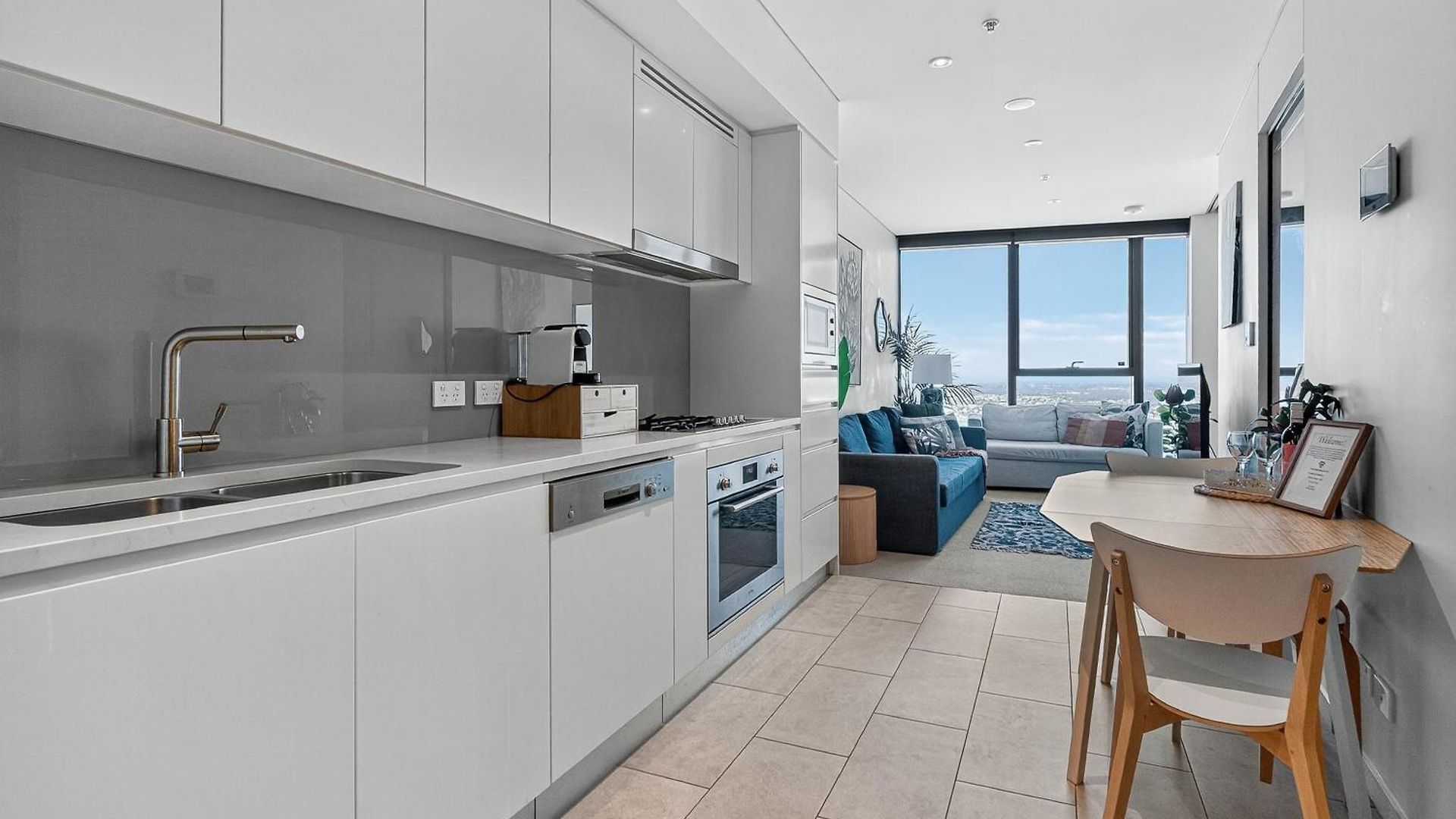 Oasis Retreat On Level 71 In Skytower *