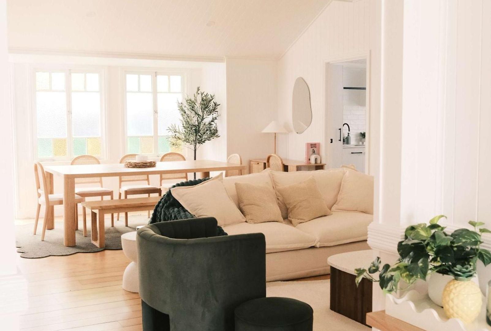 Holiday home Heart Of Milton 4b2b Ac 2tvs Private Parking Walk To Suncorp Stadium Brisbane