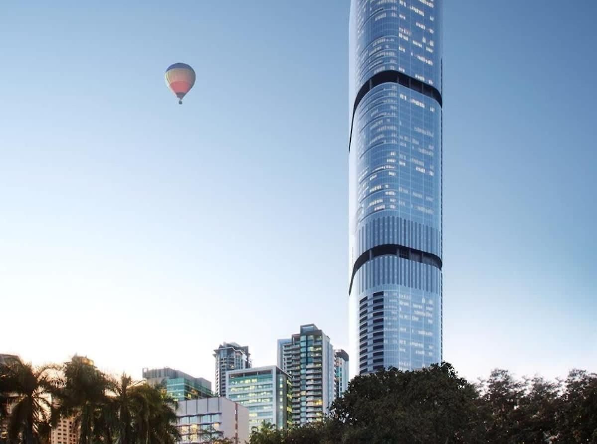 Luxury In Skytower By Stylish Apartment