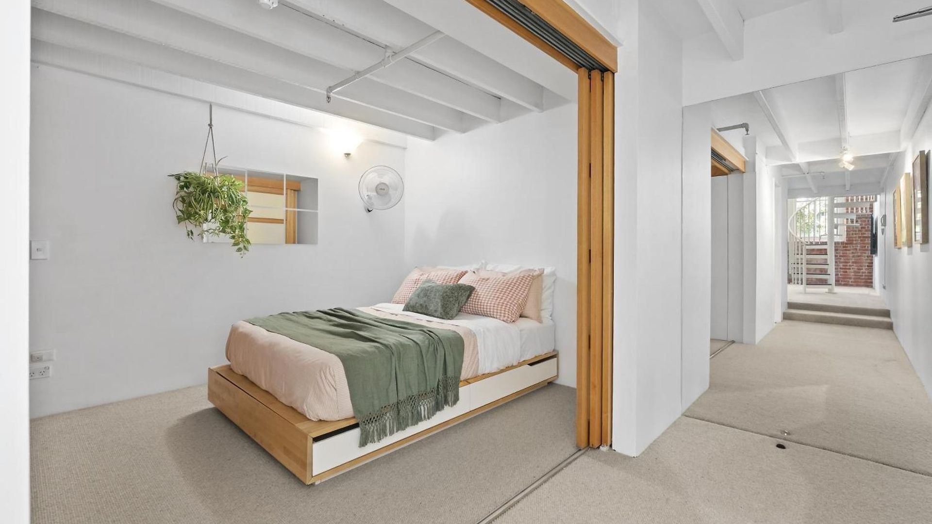 Woolstore Teneriffe Apartment