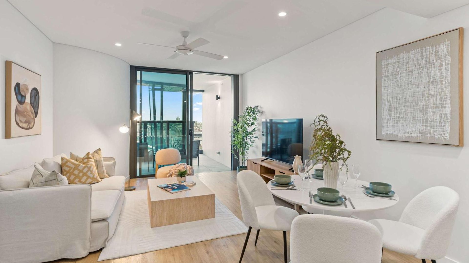 Apartment 2br River And Fireworks View Brisbane