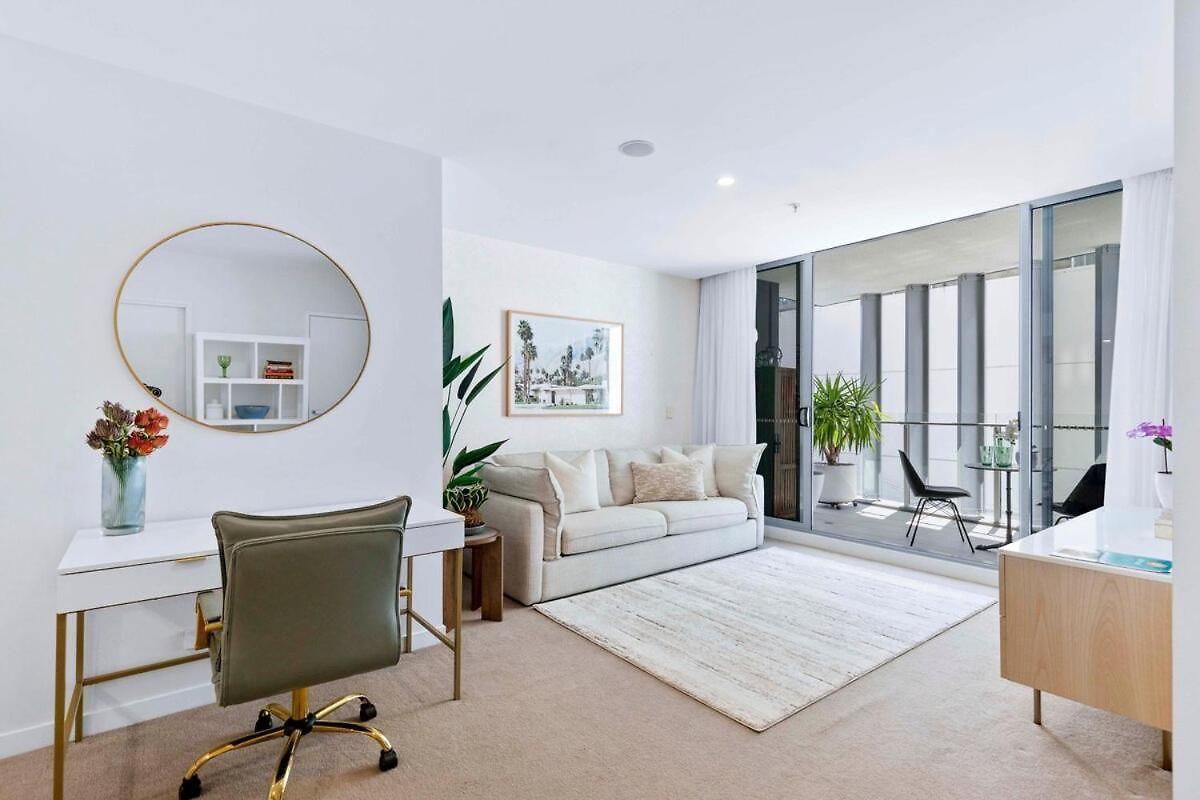 Apartment Poolside At 28 Luxe Newstead Work-relax-play *