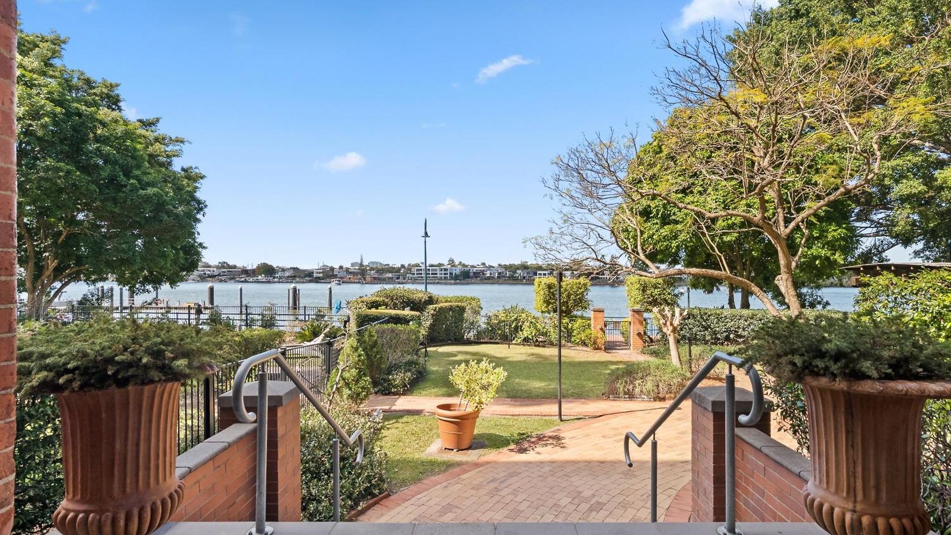 Woolstore Teneriffe Apartment *