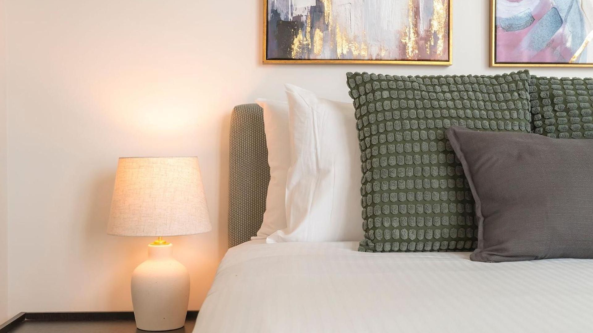 Glasshouse On Felix - Luxury With River Views, Pool And Parking | Winter Escape | Longer & Save | 1 June - 31 August Apartment Brisbane