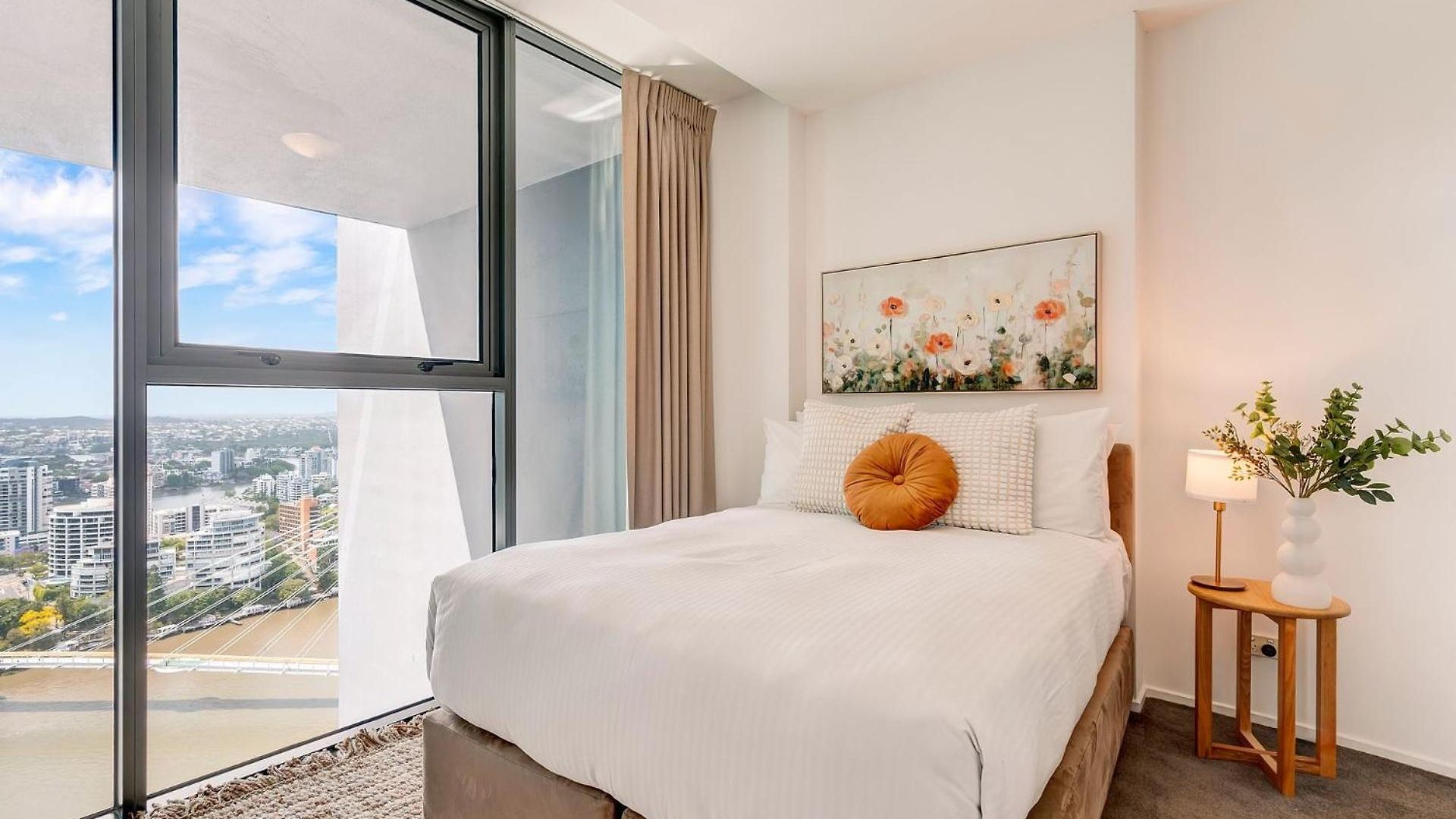Glasshouse On Felix - Luxury With River Views, Pool And Parking | Winter Escape | Longer & Save | 1 June - 31 August Apartment *