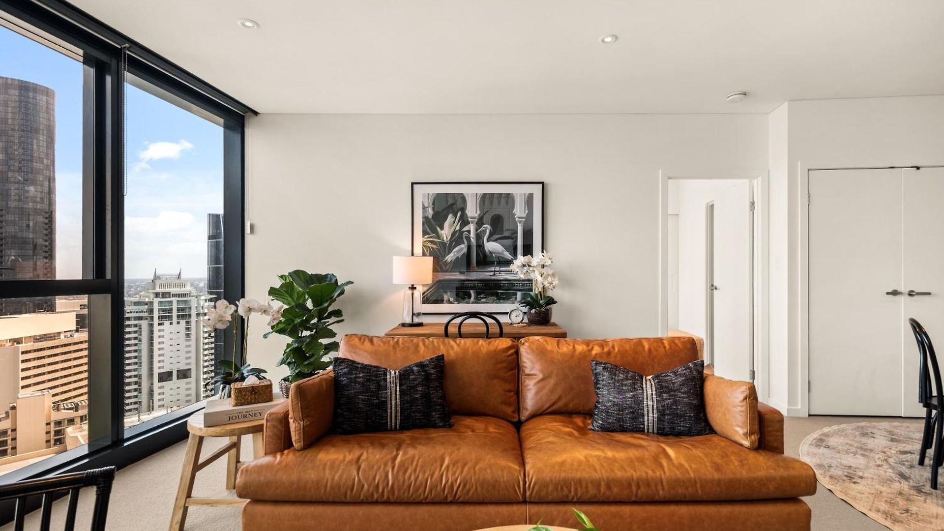 Luxe Living In The Sky Brisbane