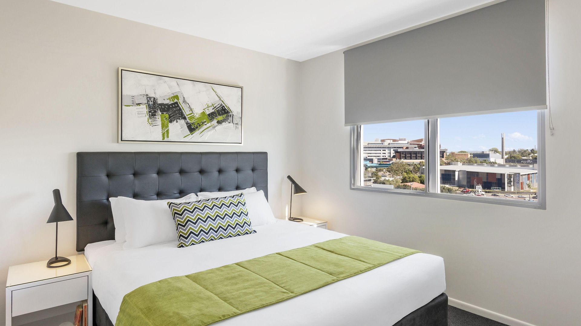 Oaks Woolloongabba Brisbane