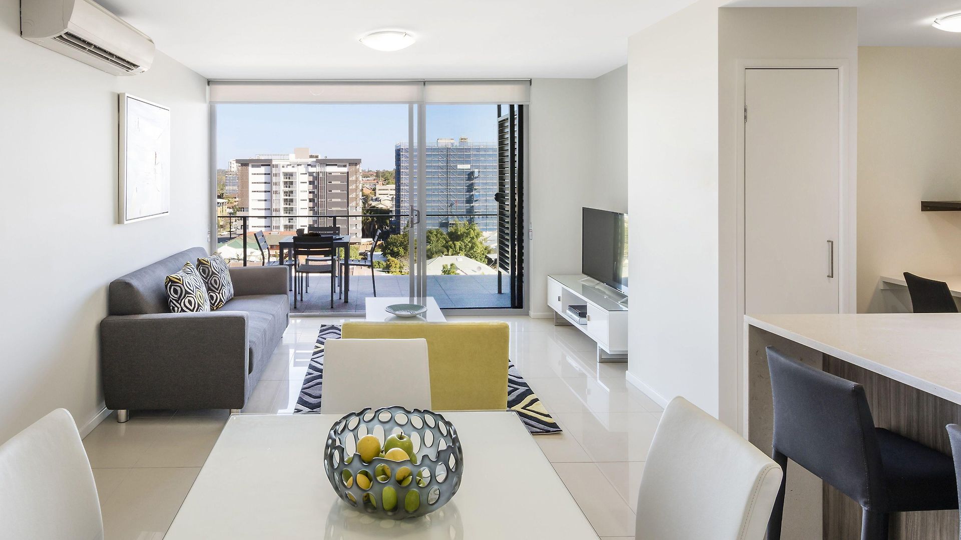 Oaks Woolloongabba Brisbane