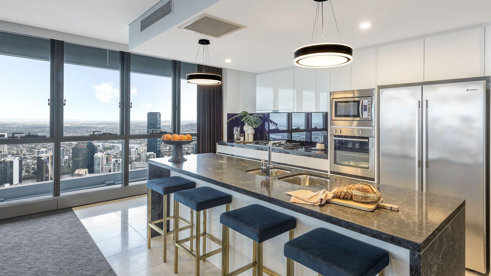 Meriton Herschel Street, 5*