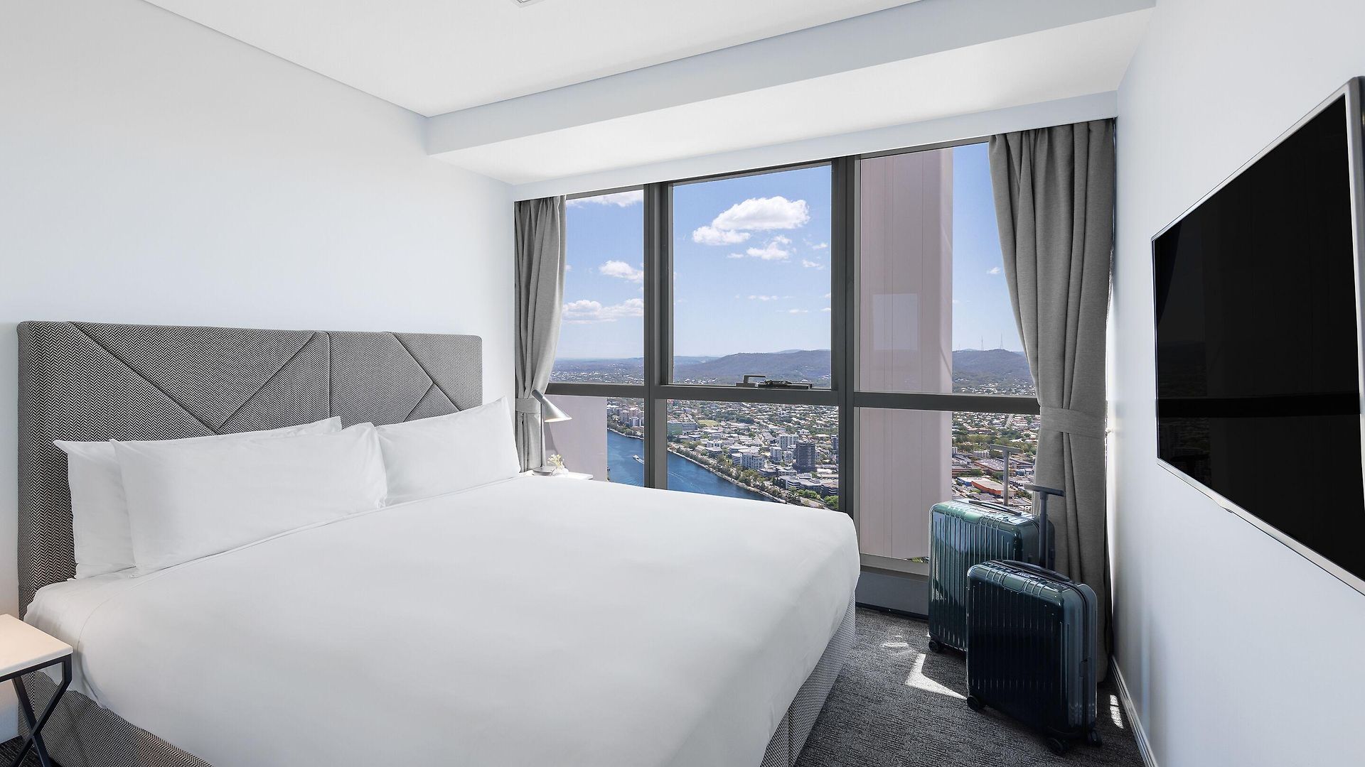 Meriton Herschel Street,