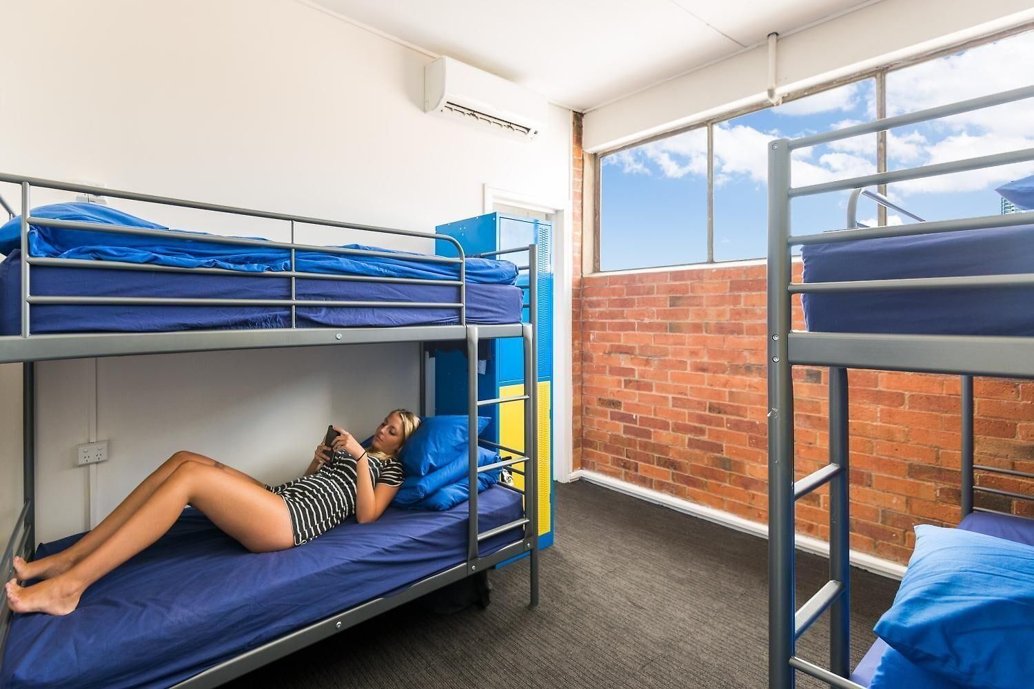 Hostel Summer House *