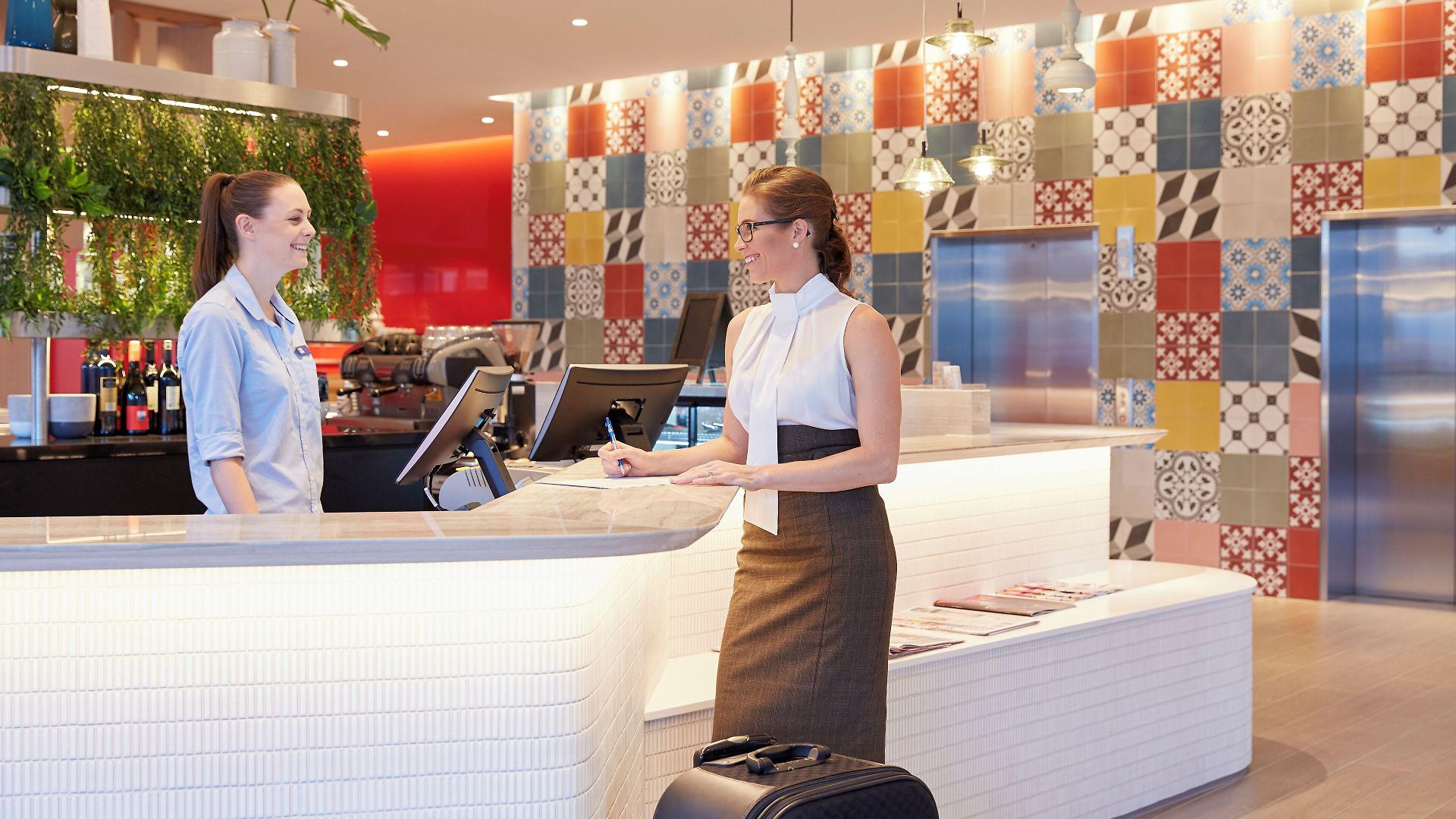 Holiday Inn Express Brisbane Central By Ihg 4*