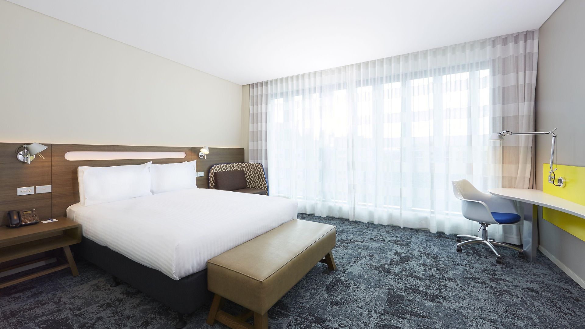 Holiday Inn Express Brisbane Central By Ihg Hotel