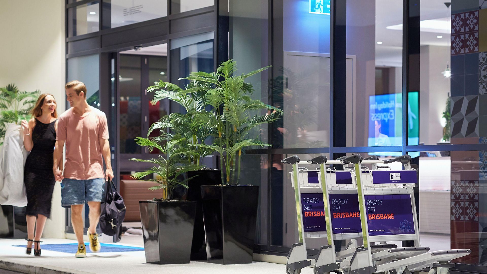 Hotel Holiday Inn Express Brisbane Central By Ihg 4*
