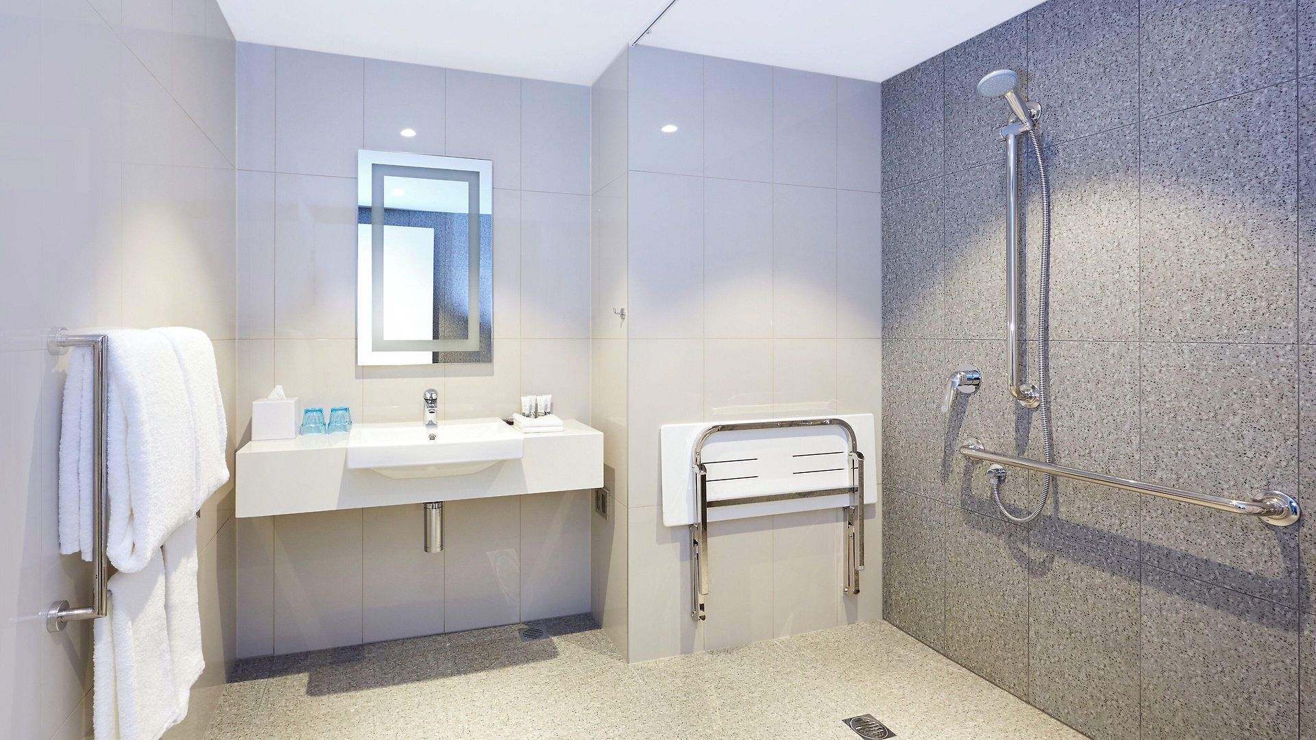Holiday Inn Express Brisbane Central By Ihg Hotel