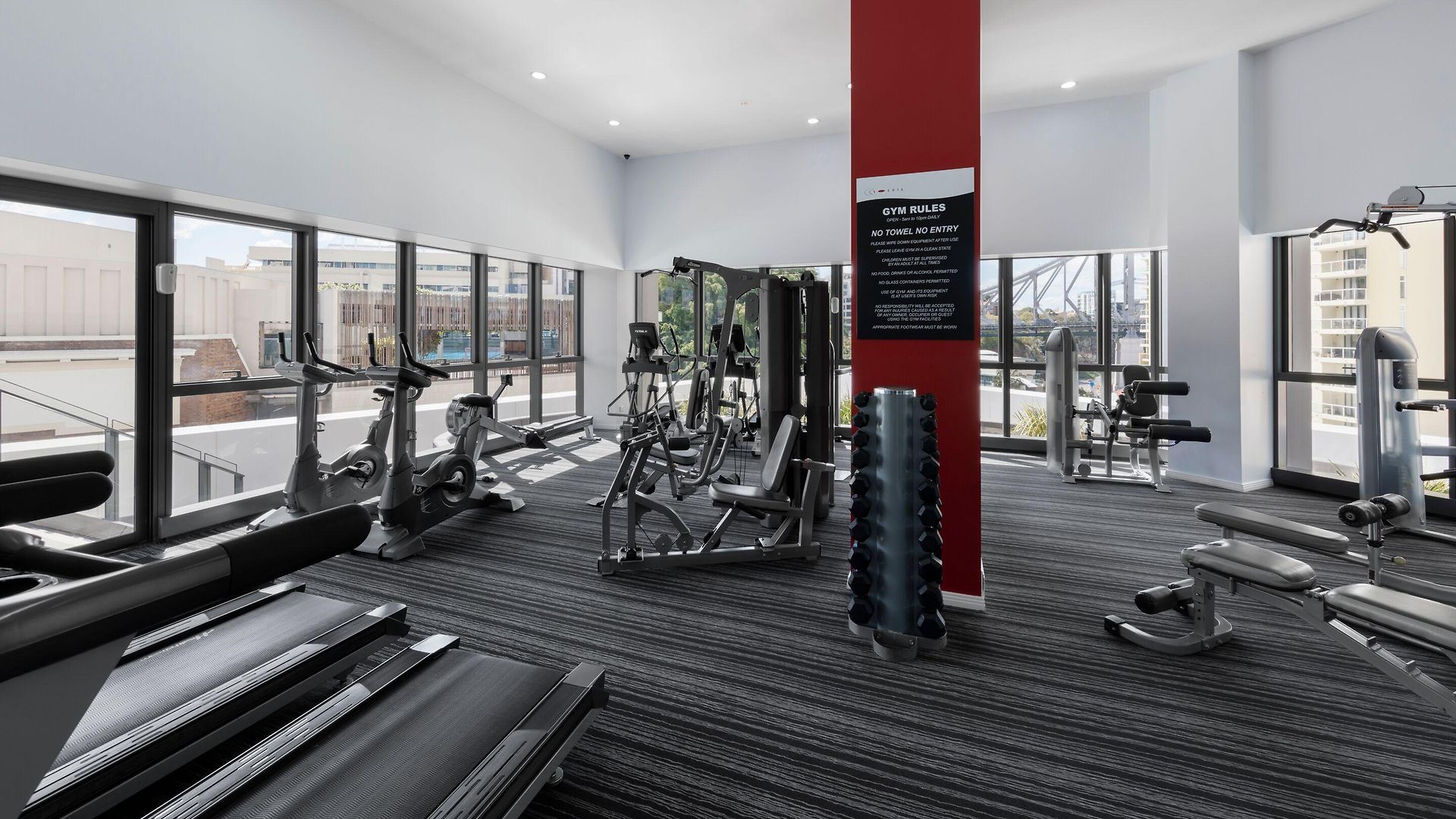 Meriton Adelaide Street, 5* Brisbane