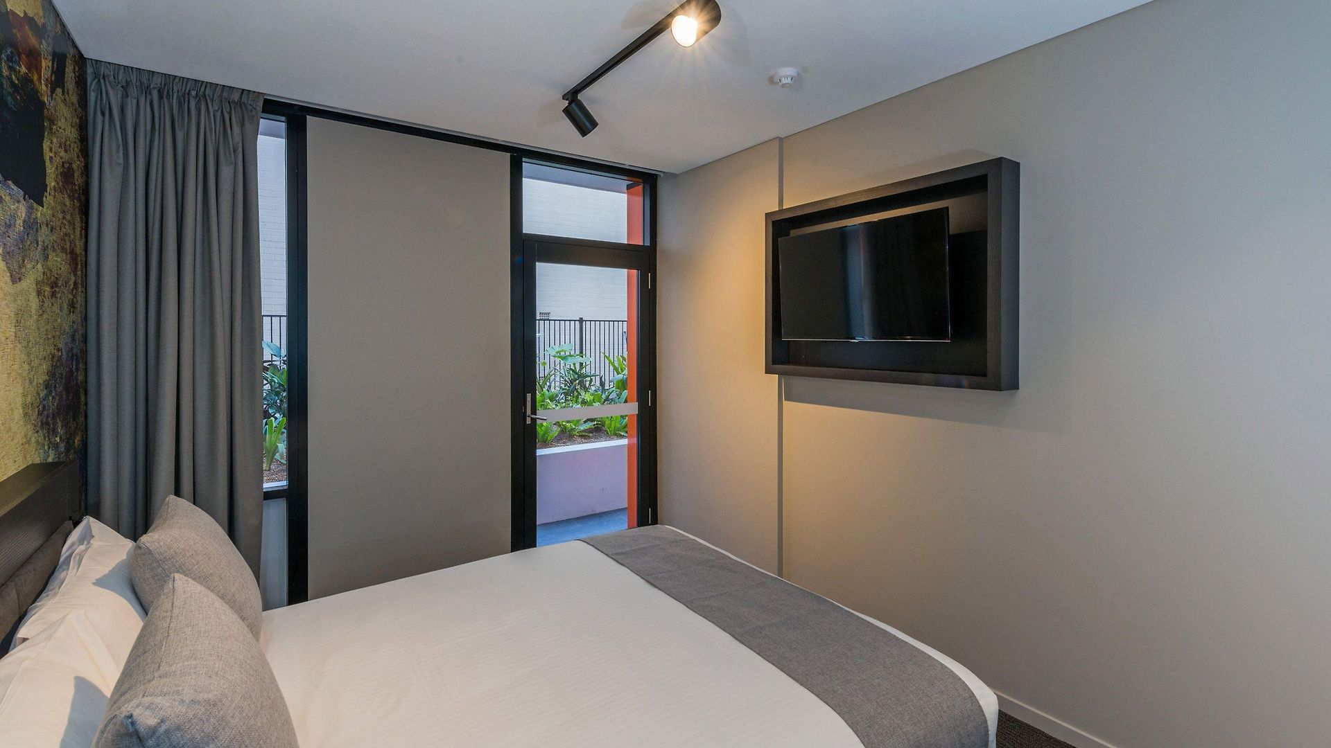 Hotel Kennigo Brisbane, Independent Collection By Evt