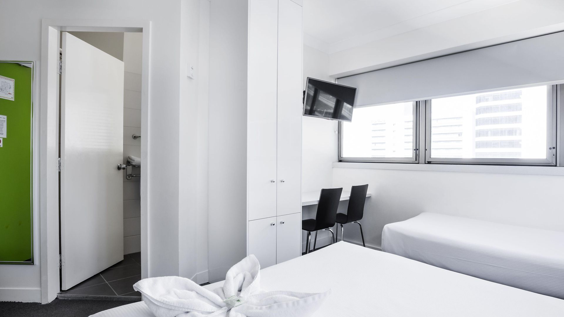 George Brisbane, Independent Collection By Evt Hotel 4*