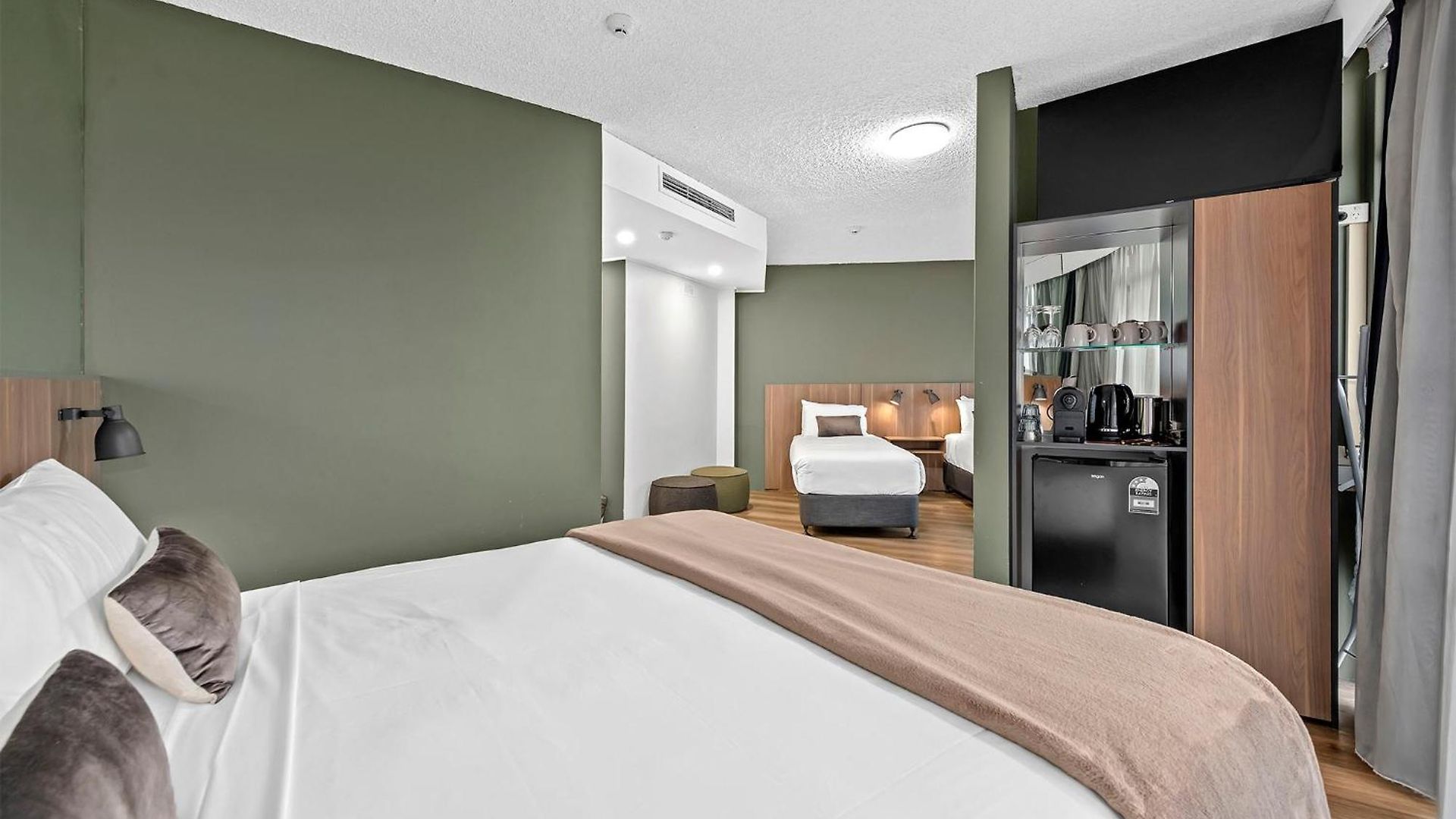 Tower Mill 4* Brisbane