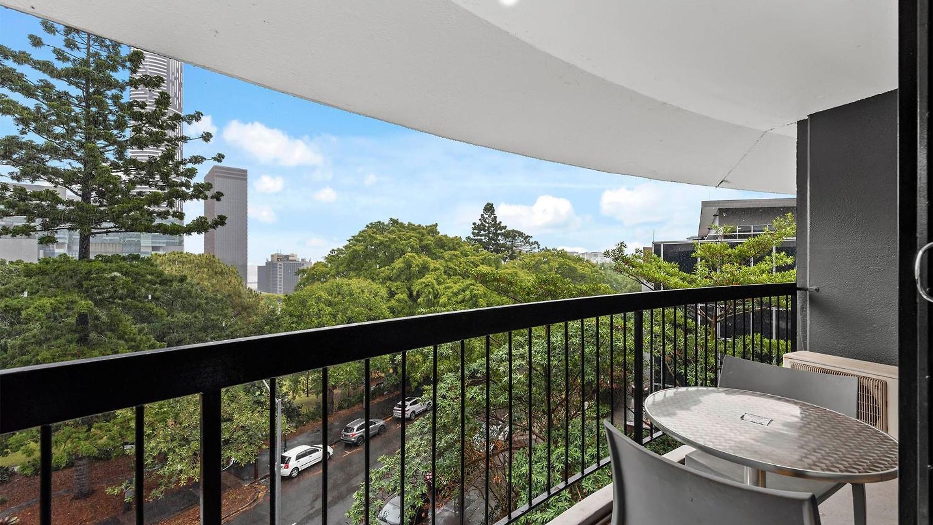 Tower Mill 4* Brisbane