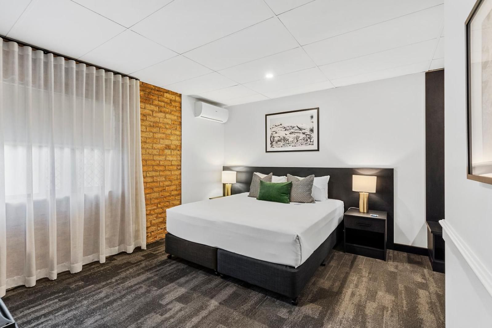Hotel Quality Robertson Gardens