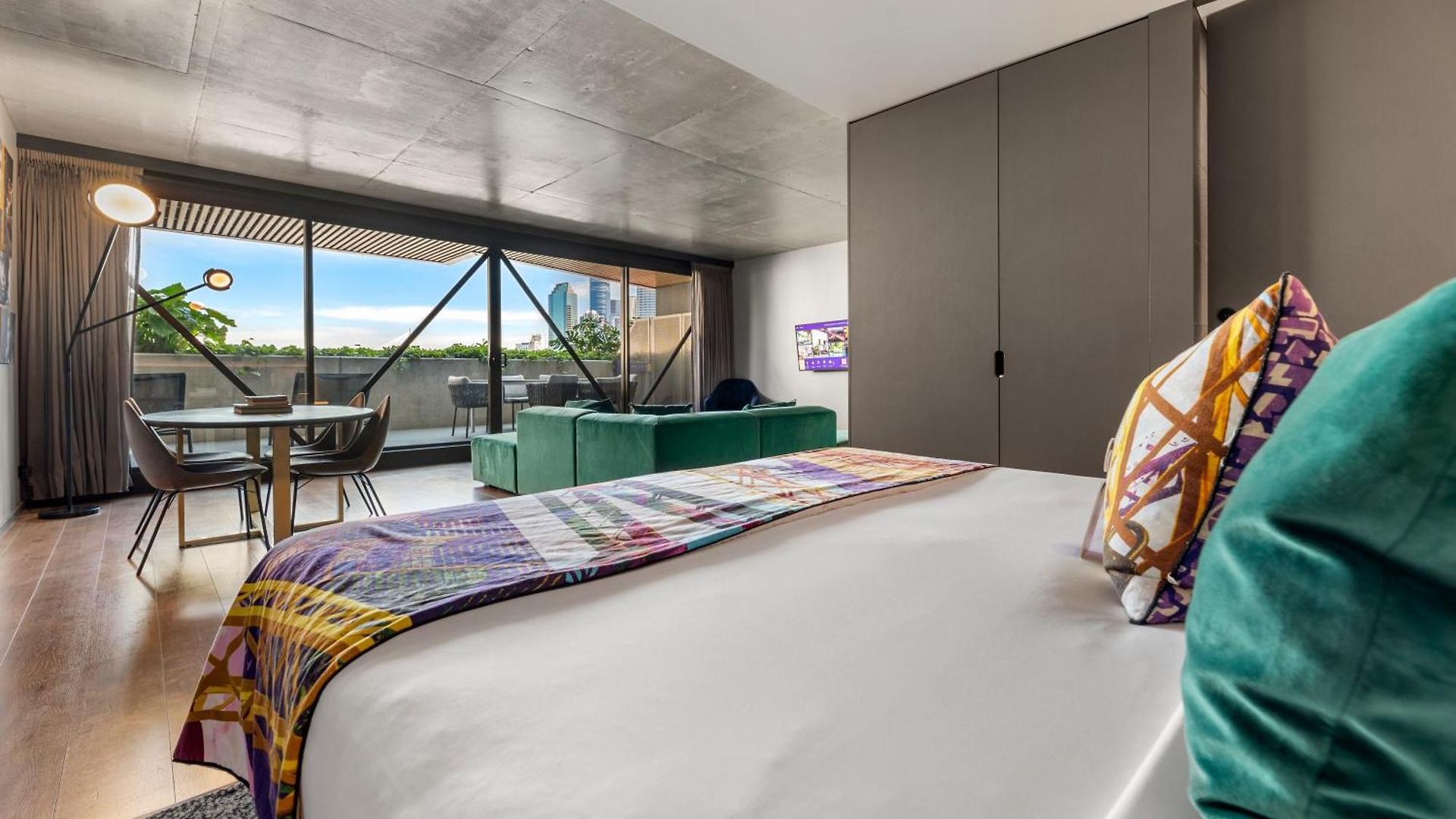 Hotel Crystalbrook Vincent Brisbane