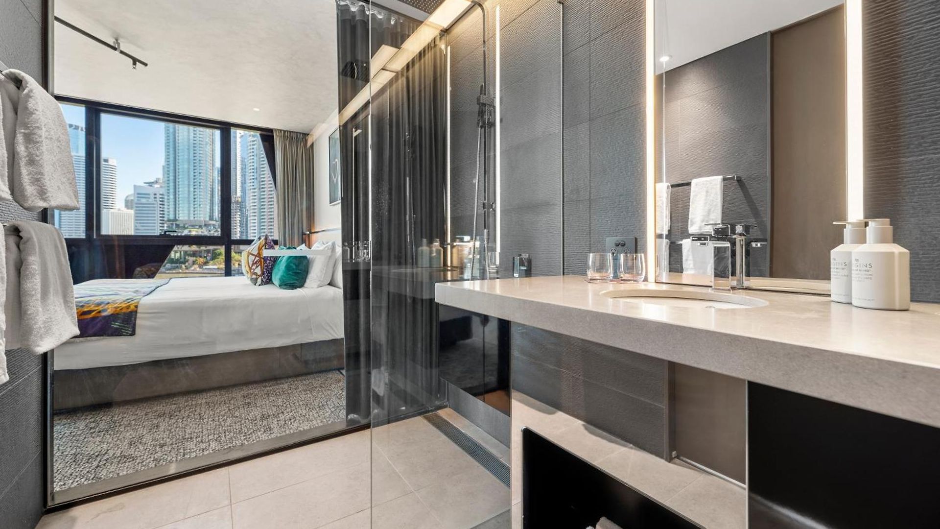 Crystalbrook Vincent 5*