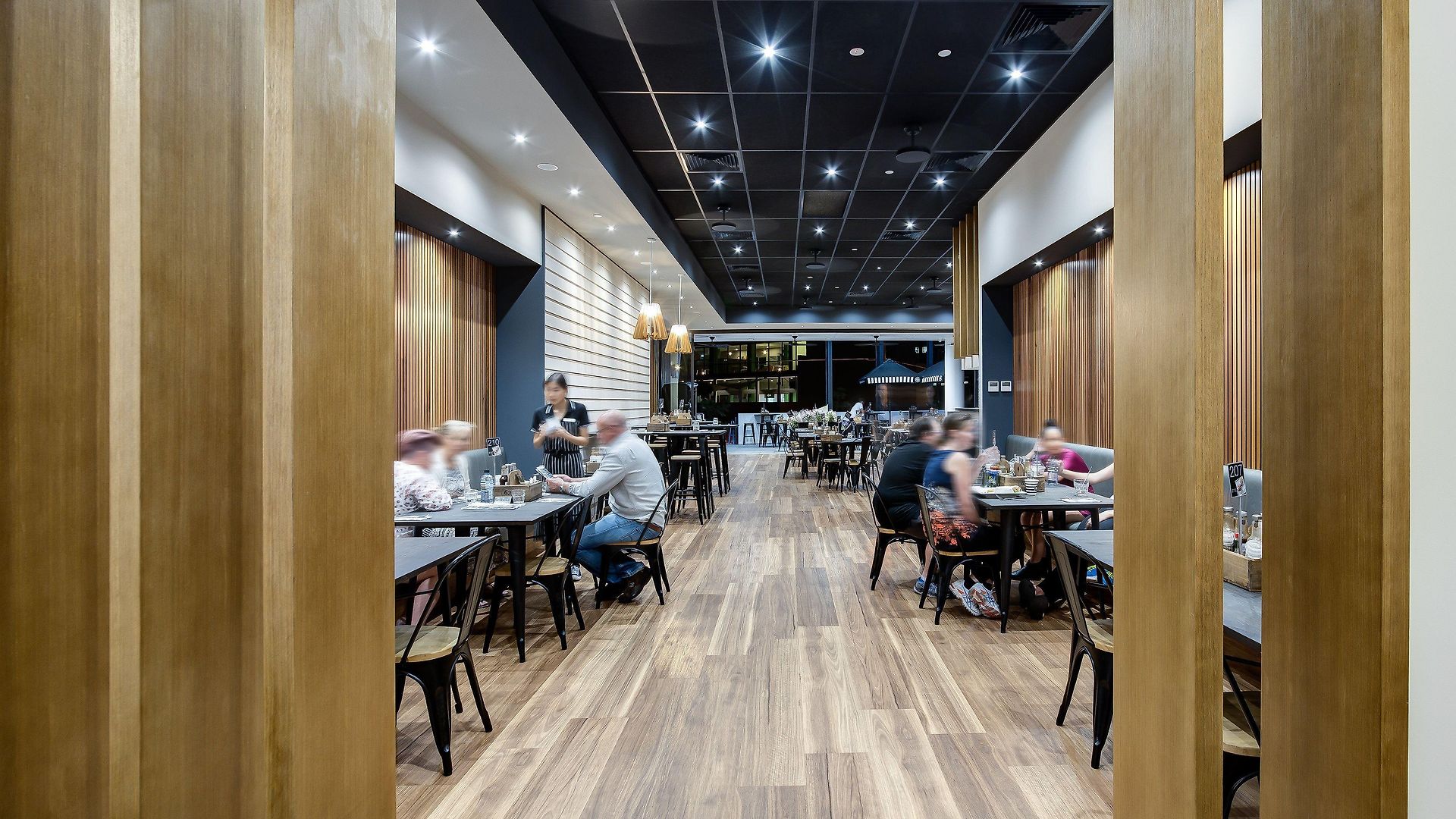 Courtyard By Marriott South Bank Hotel