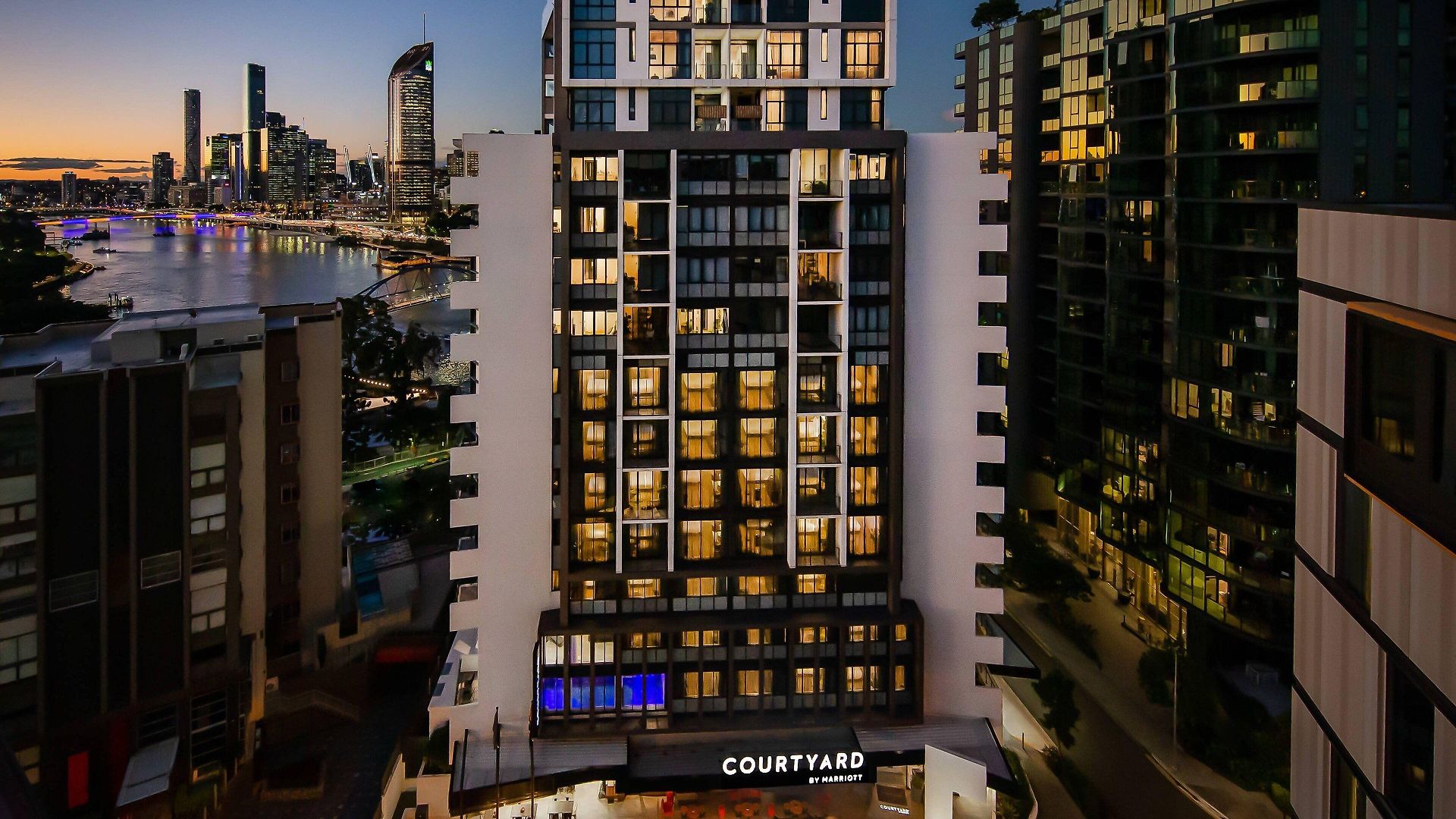 Hotel Courtyard By Marriott South Bank