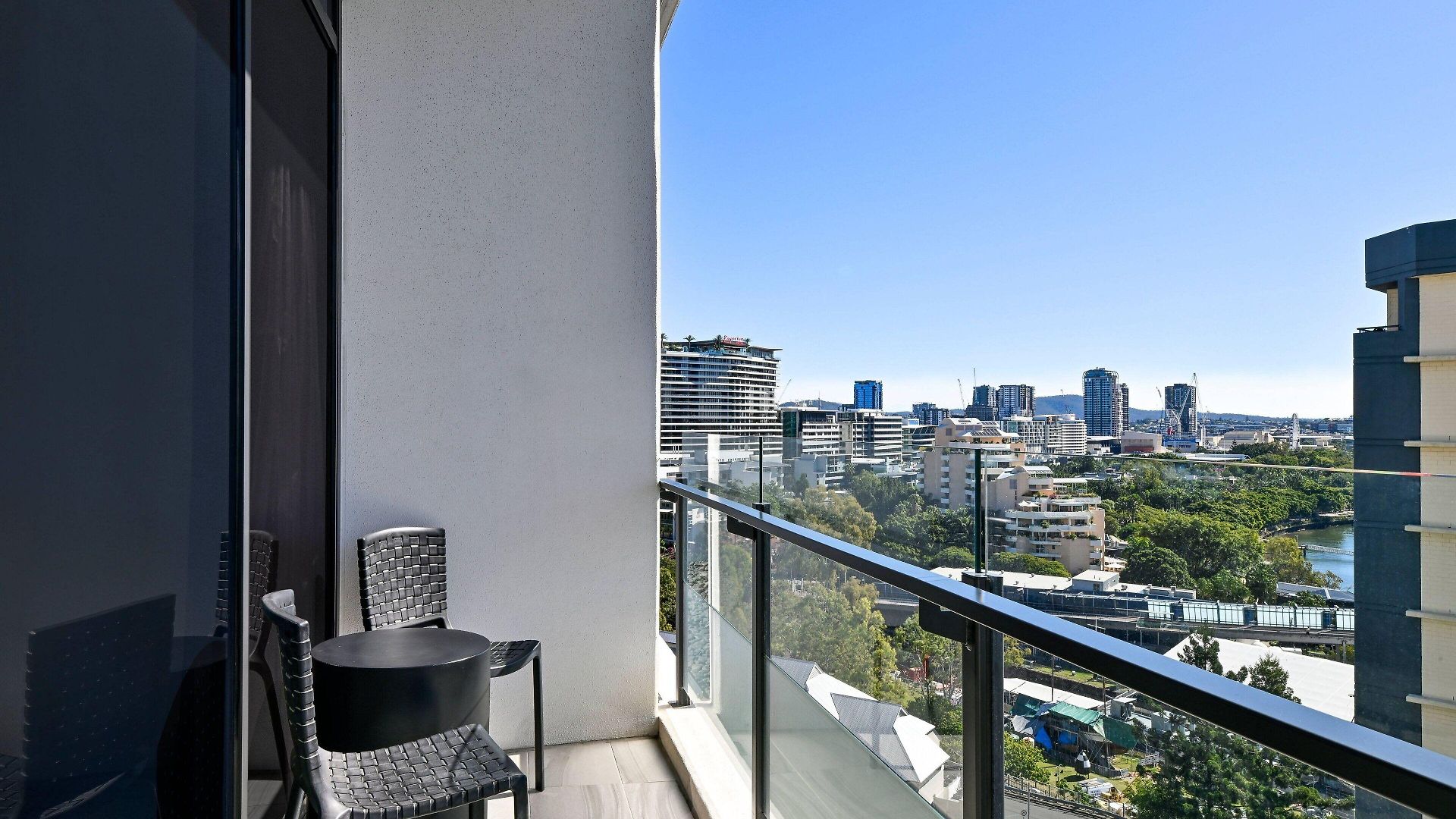 Courtyard By Marriott South Bank