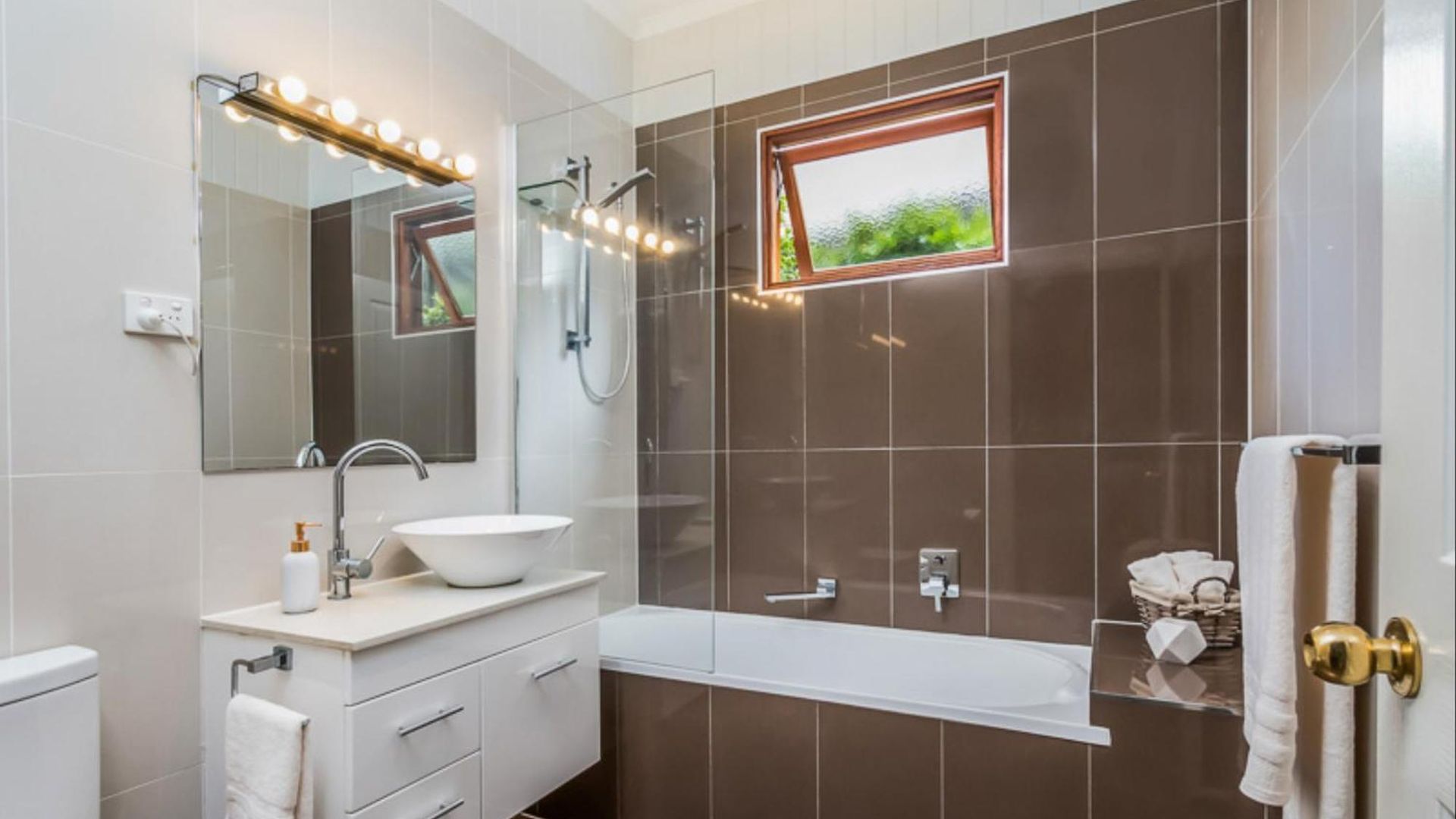 Brook Place - 2br Unit Holiday home Brisbane