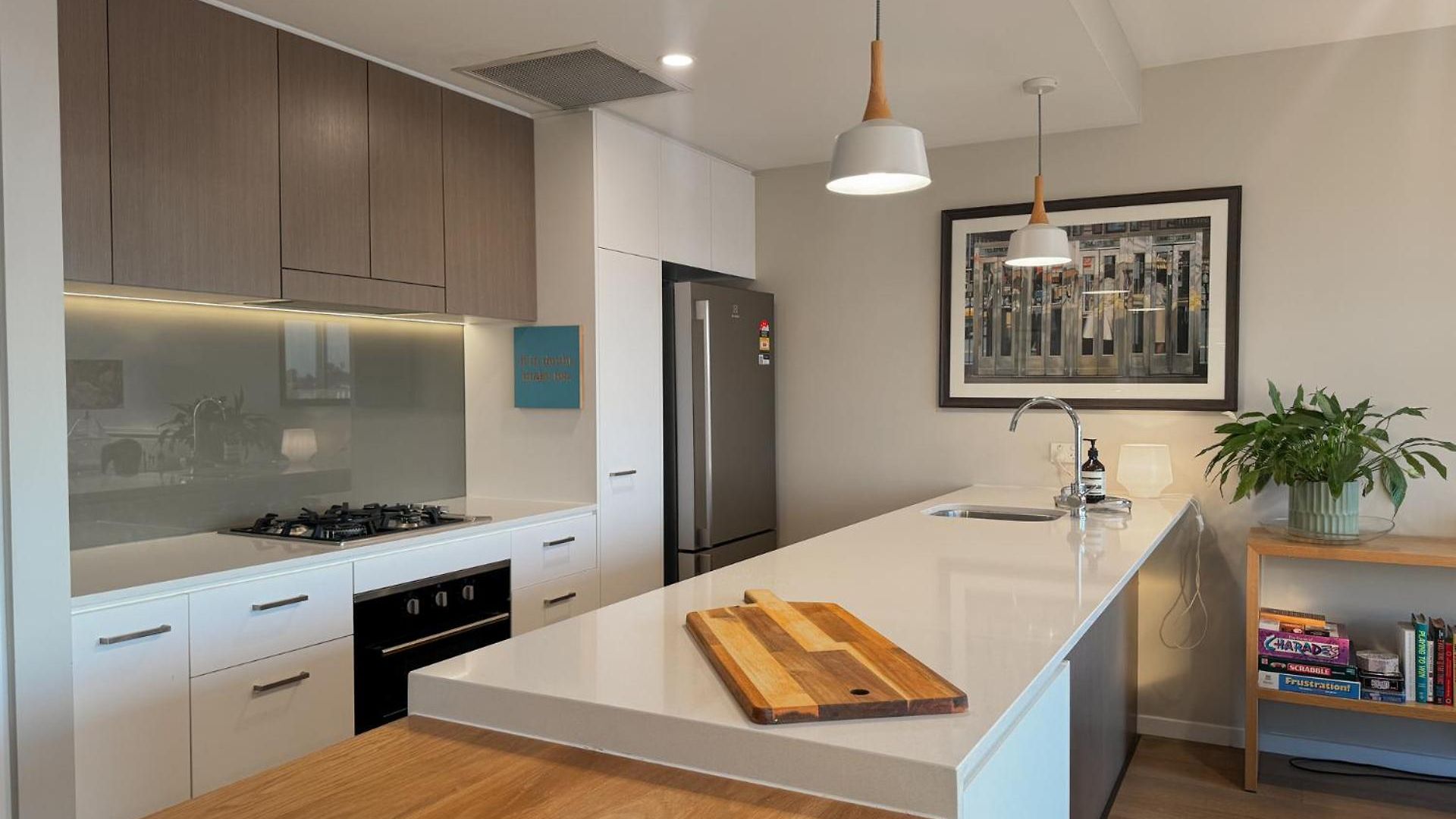Stylish 2bdr Nundah With Golden Sunsets Brisbane