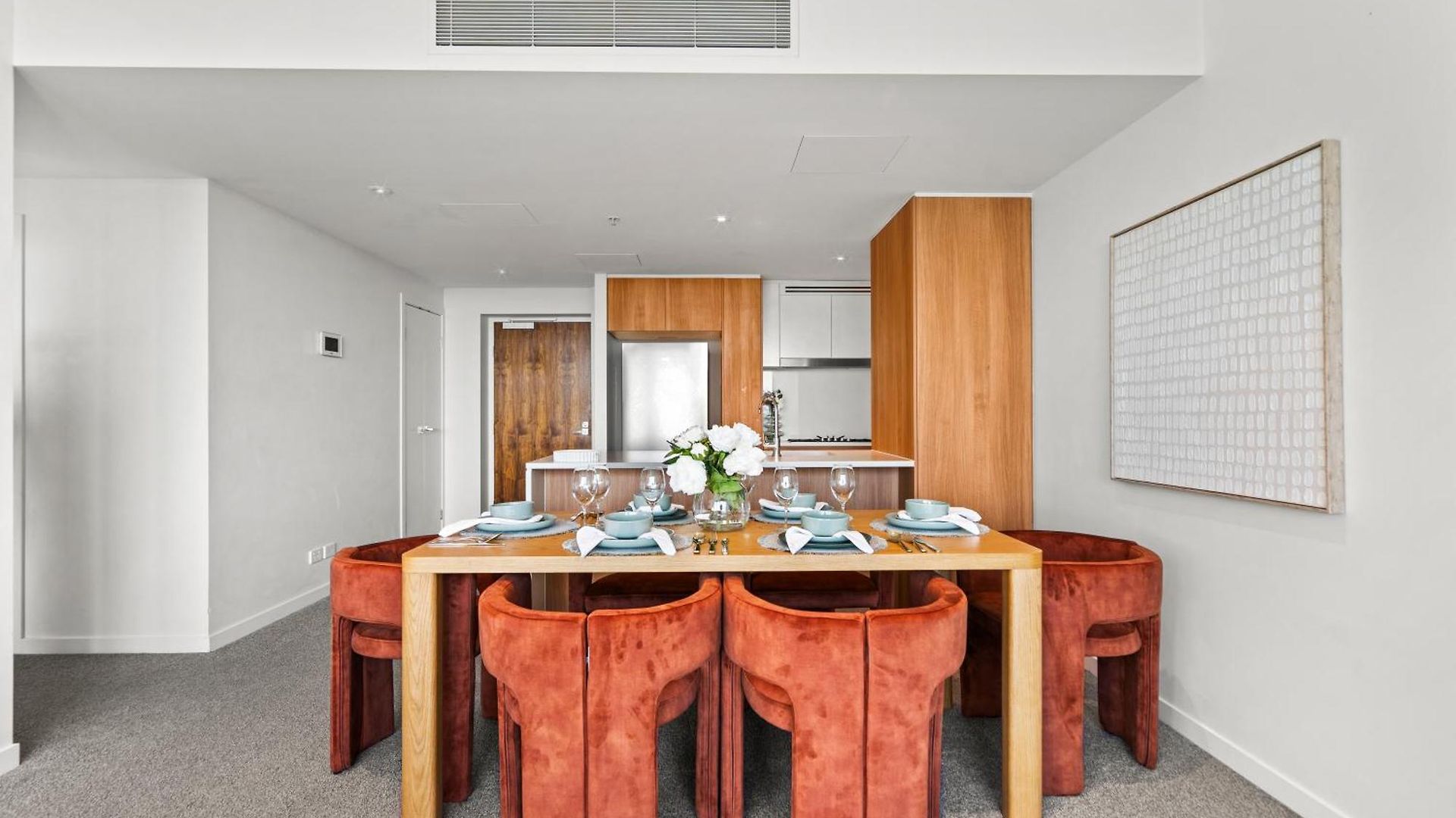 Apartment Skytower - 81st Floor, & River Views, Free Car Parking *