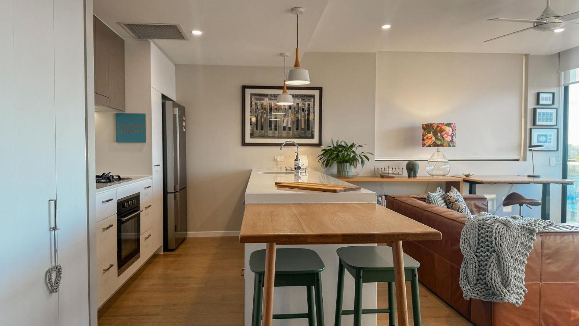 Stylish 2bdr Nundah With Golden Sunsets Apartment *