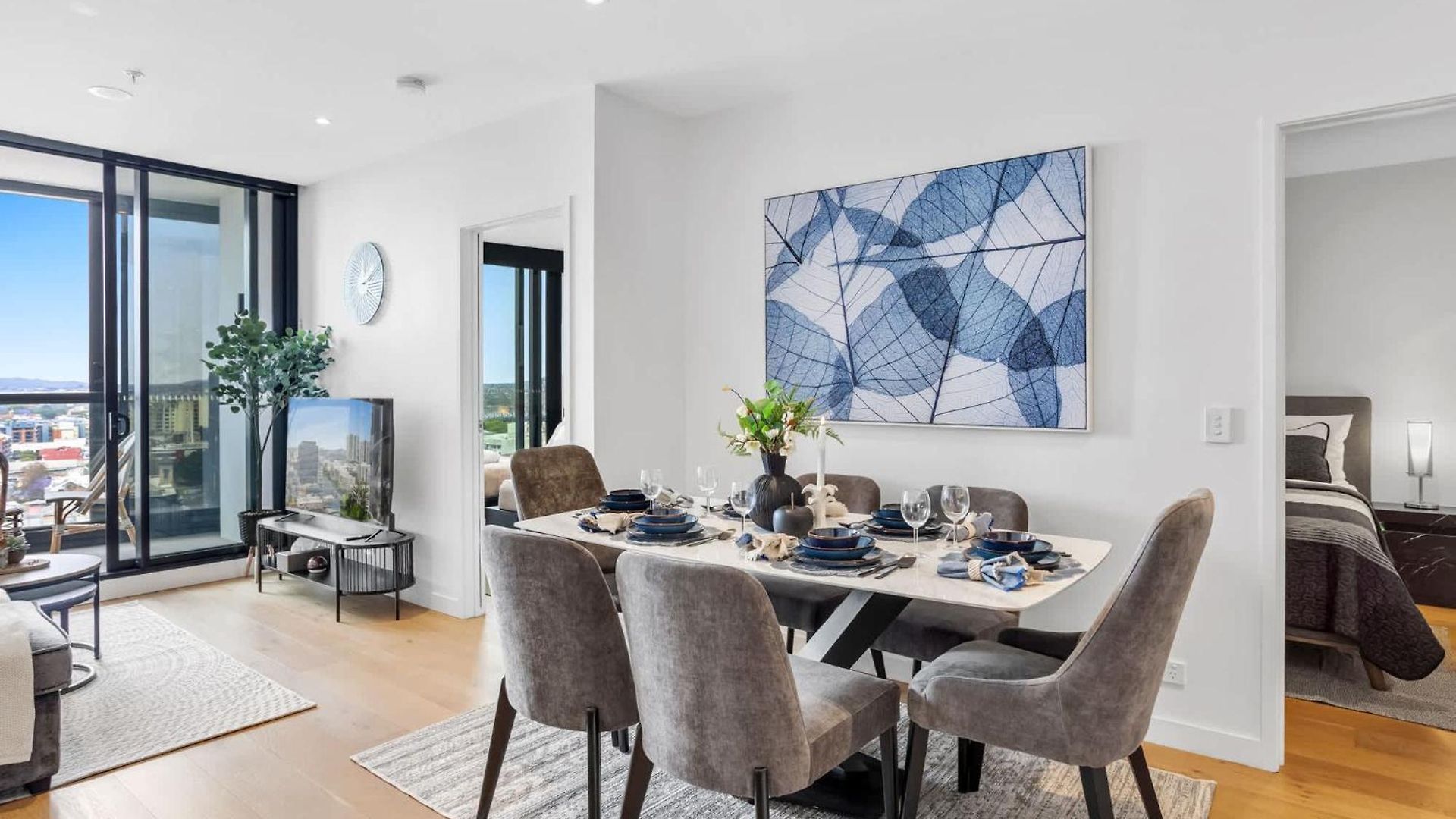 Premium 2br Valley Parking Free Brisbane