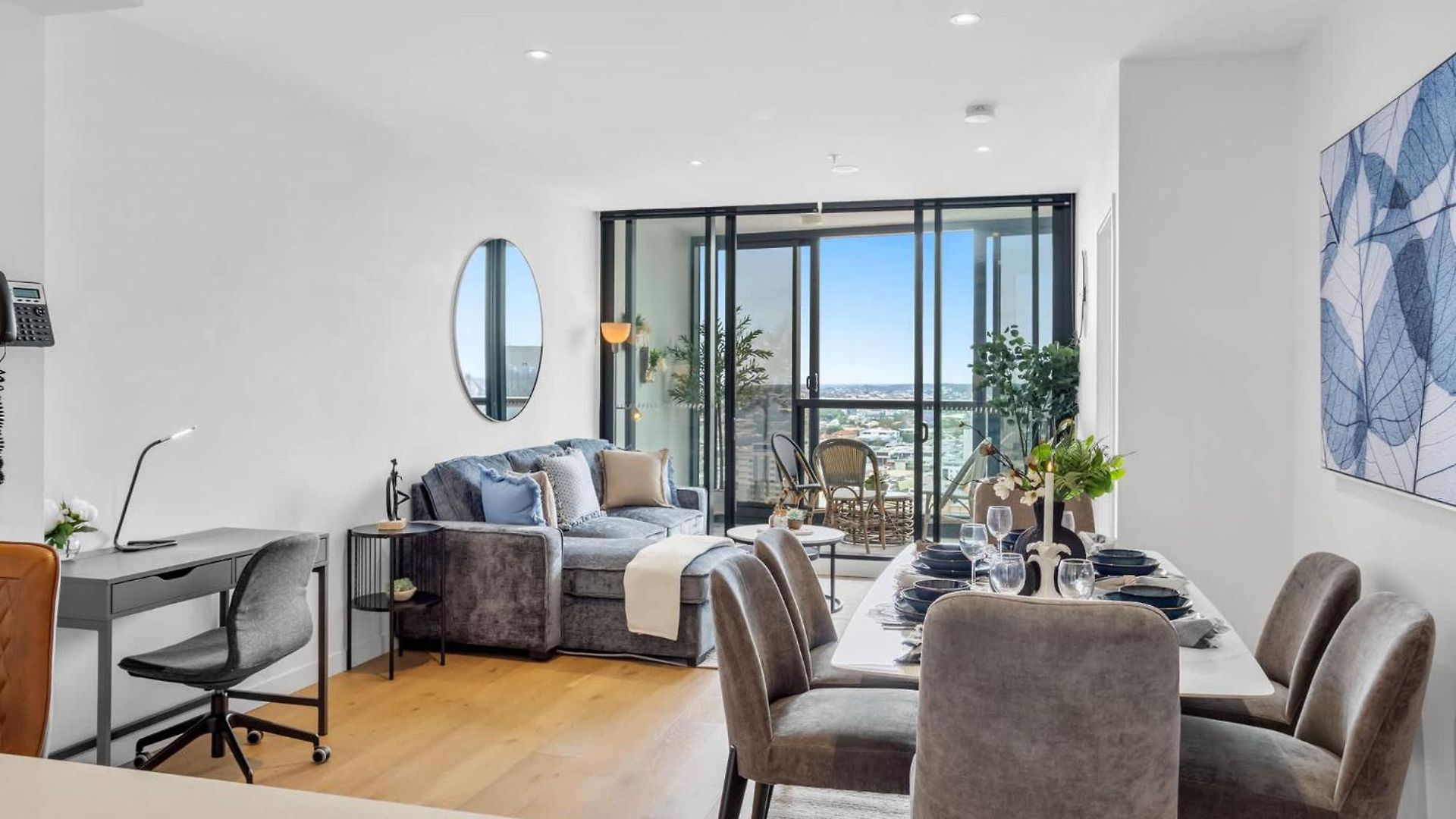 Premium 2br Valley Parking Free Apartment Brisbane