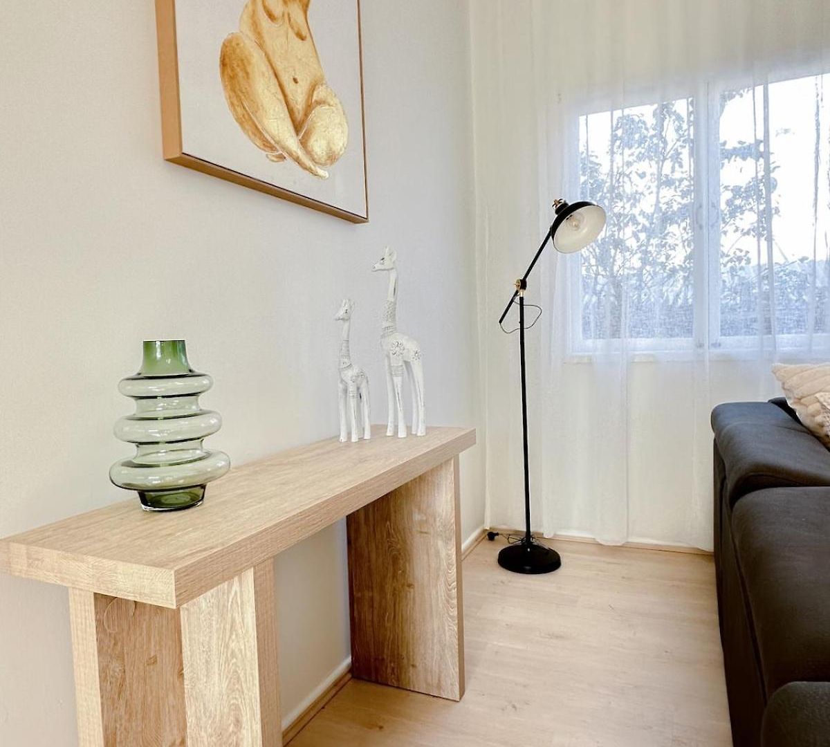 Penthouse Spot - Sleep 8 - Free Parking - 4km Cbd Apartment