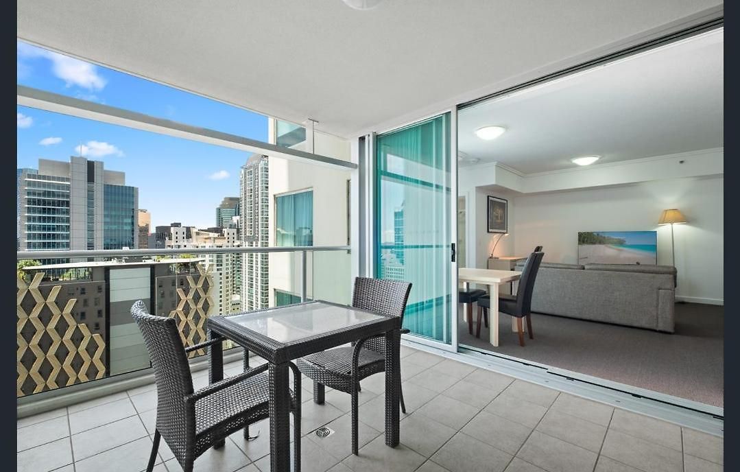 Location! Centre! Whole Apartment! Apartment