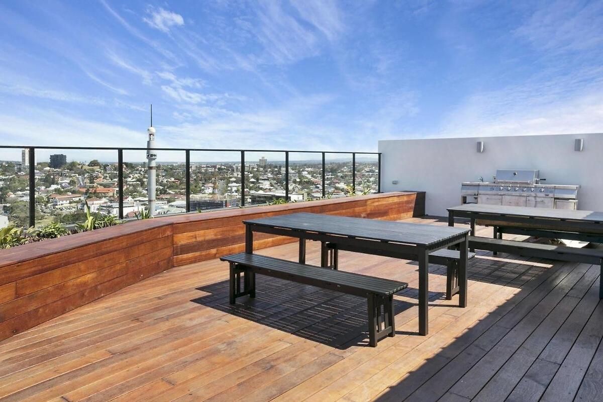 Stylish 2br In Soda Views Parking Apartment *